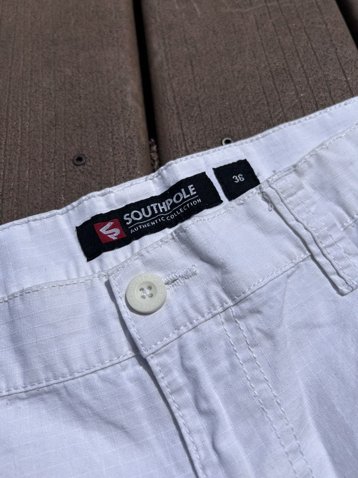 Southpole Southpole White Painters Cargo Shorts Size US 36 / EU 52 - 6 Thumbnail