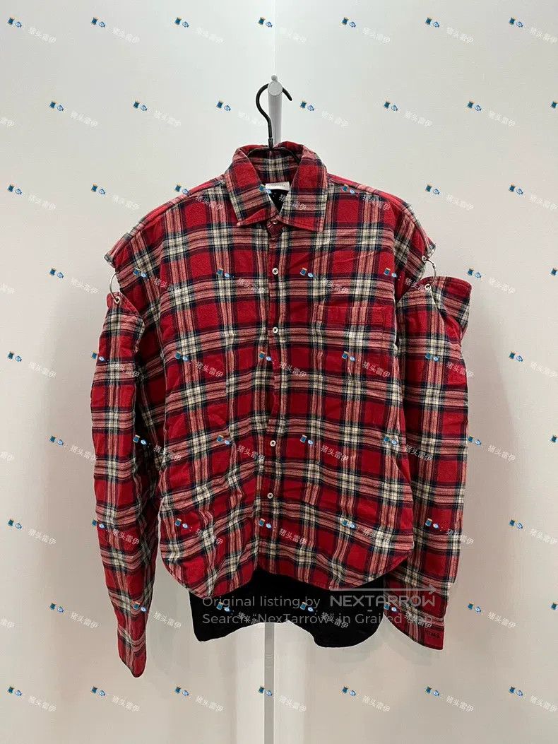 Vetements Vetements Iron Ring Shoulder Red Plaid Shirt Size US S / EU 44-46 / 1 - 1 Thumbnail