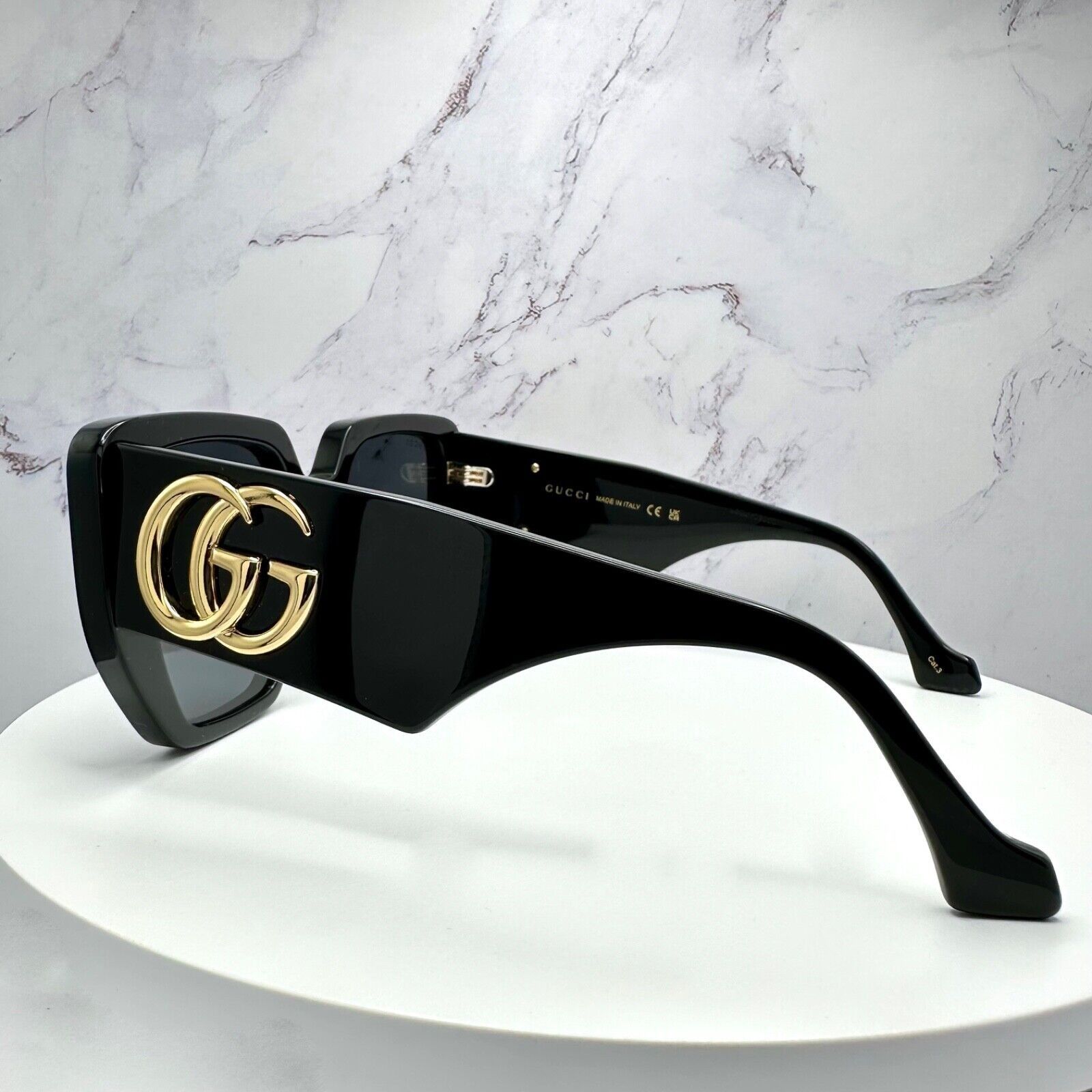 Gucci New GUCCI Sunglasses Black Gold Size ONE SIZE - 14 Thumbnail