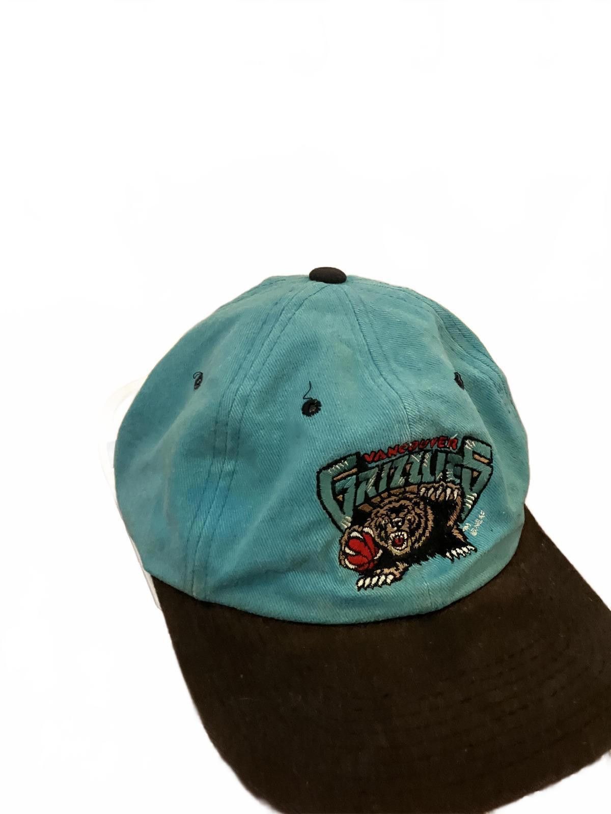 NBA Vancouver Grizzlies Vintage Baseball Cap Size ONE SIZE - 2 Thumbnail