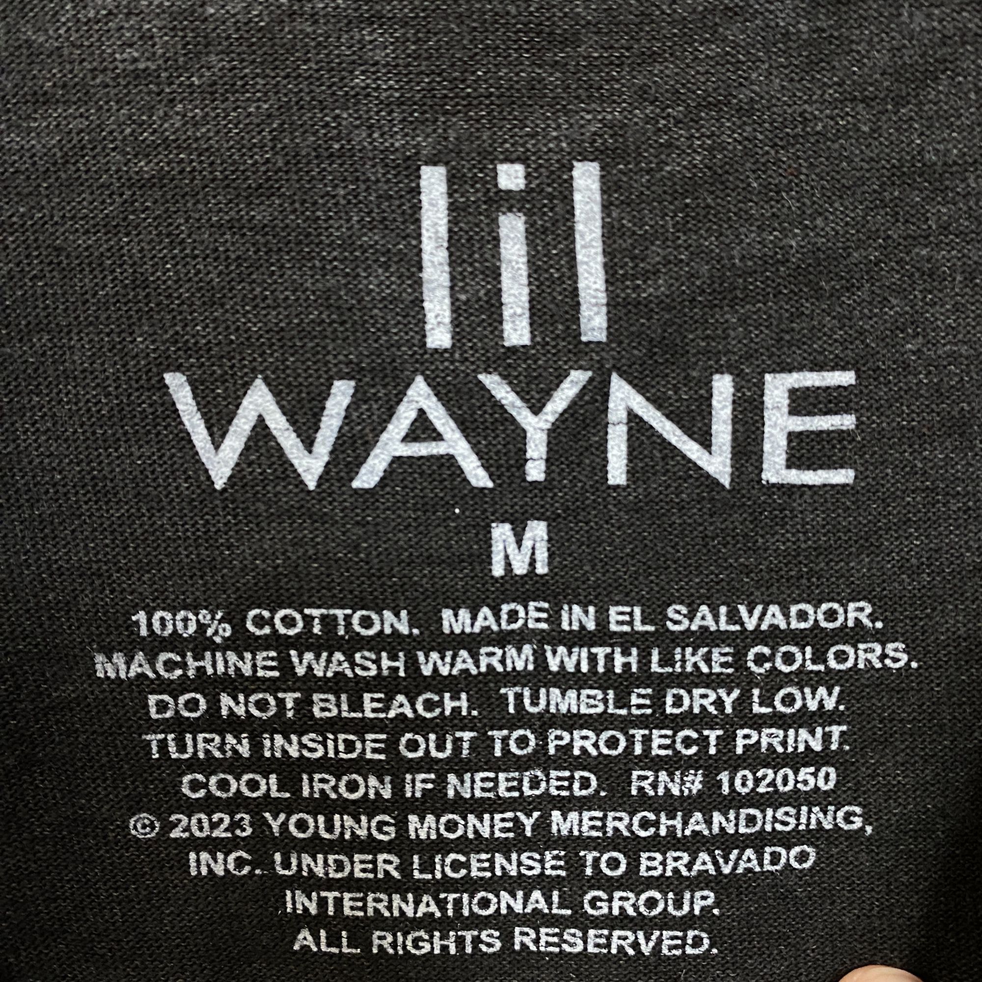 Lil Wayne Lil Wayne Tha Carter III Double Sided Tracklist T-shirt size Size US M / EU 48-50 / 2 - 4 Thumbnail