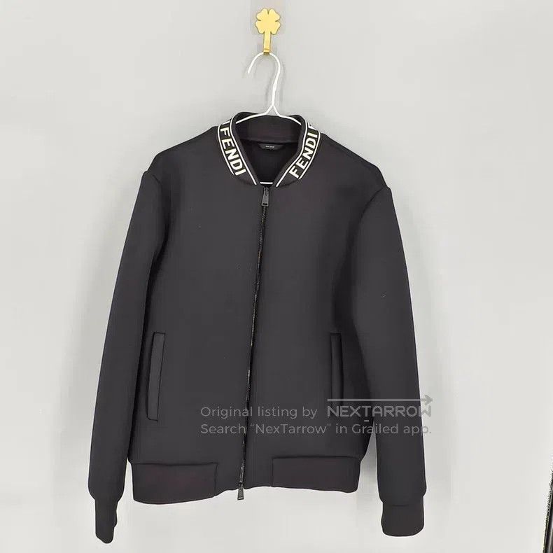Fendi Fendi Letter Logo Space Cotton Jacket with Belt Size US S / EU 44-46 / 1 - 1 Thumbnail