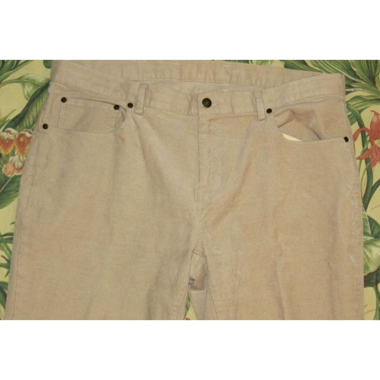 Brooks Brothers BROOKS BROTHERS Stone Corduroy Chino Pants 40 x 30 Mens Shorts? Size US 40 / EU 56 - 2 Thumbnail