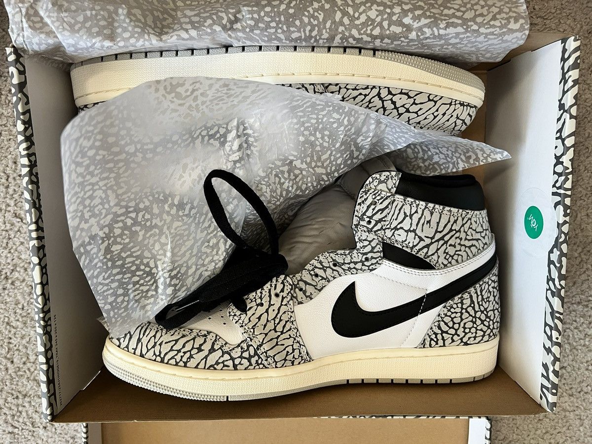 Nike Jordan 1 Retro High OG white cement Size US 12.5 / EU 45-46 - 7 Thumbnail
