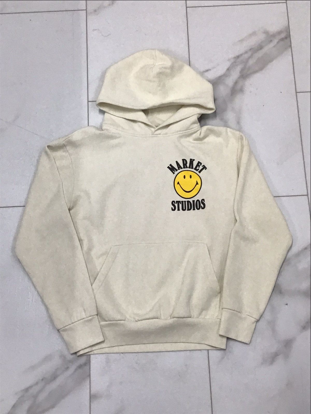 Market MARKET Smiley Upside Down lockup Hoodie Unbleached Cotton Size US XL / EU 56 / 4 - 1 Thumbnail