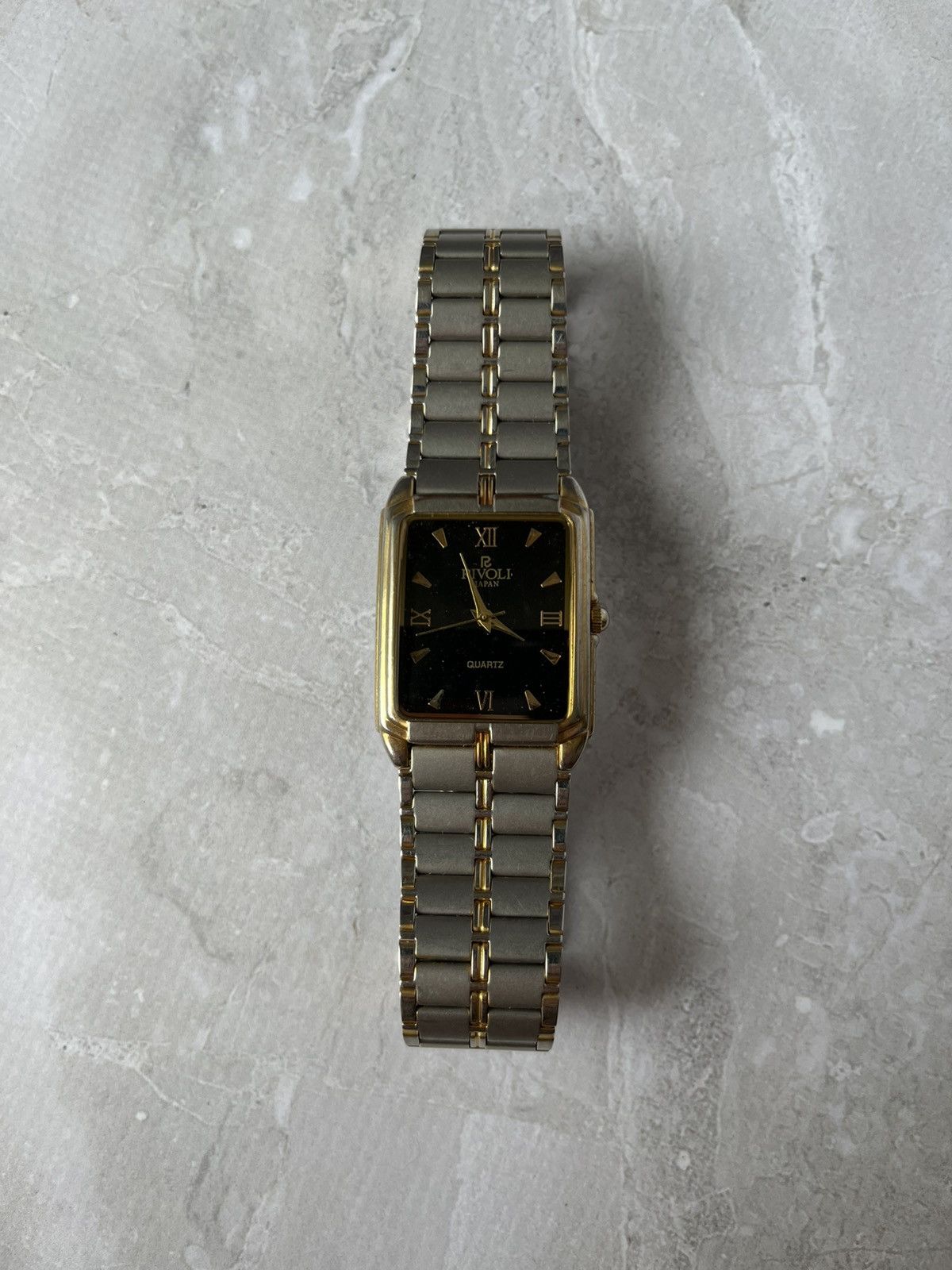 Japanese Brand × Vintage Rivoli Japan Classic Watch with Metal Bracelet Size ONE SIZE - 1 Thumbnail
