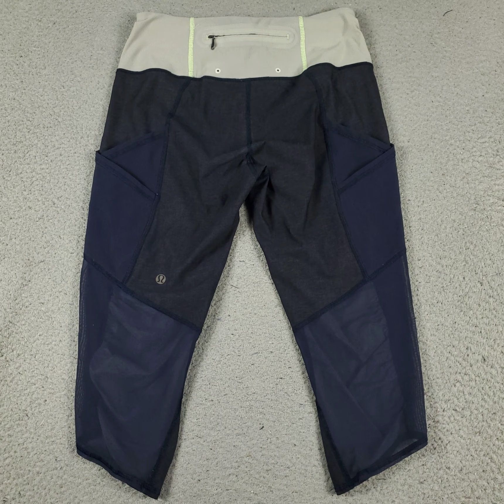 Lululemon Lululemon Leggings Capri Womens Size 6 Blue Pockets Activewear Athleisure Logo Modern Womens Size 28" / US 6 / IT 42 - 4 Thumbnail