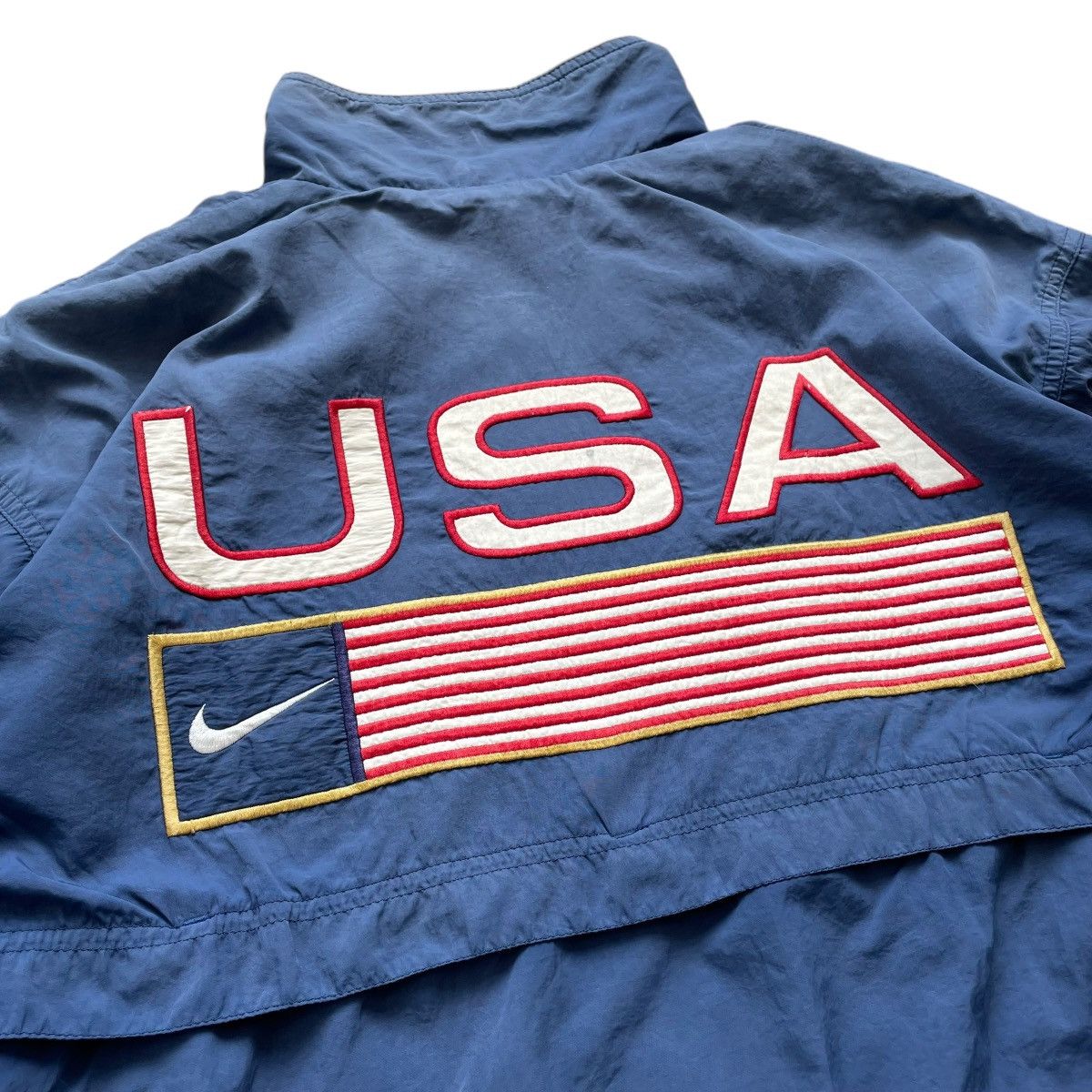 Nike × Vintage VINTAGE NIKE USA FLAG TRACK & FIELD JACKET Size US M / EU 48-50 / 2 - 6 Thumbnail