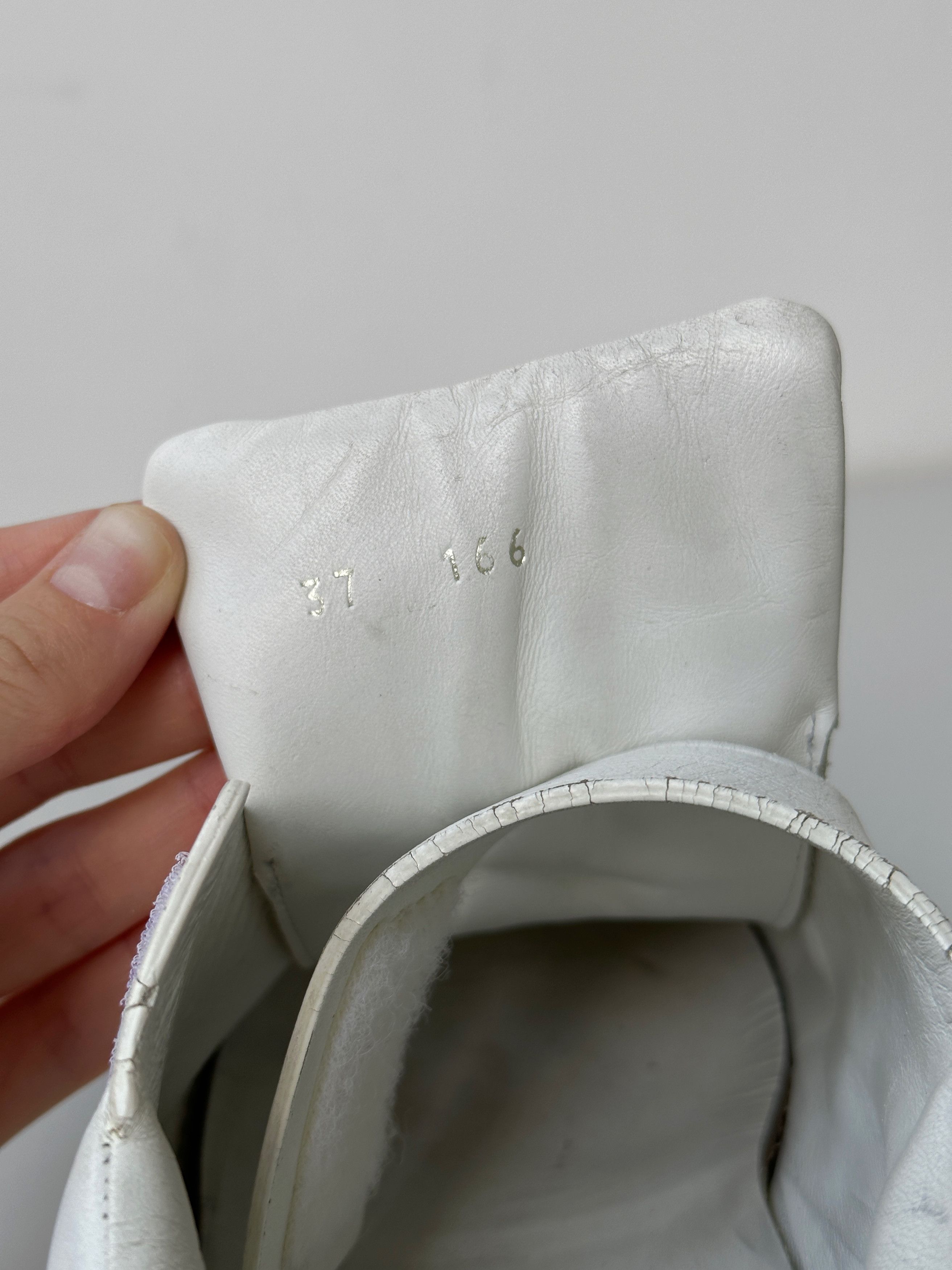 Acne Studios Acne Studios Leather Trainers Low Top Sneakers Size US 7 / IT 37 - 10 Thumbnail