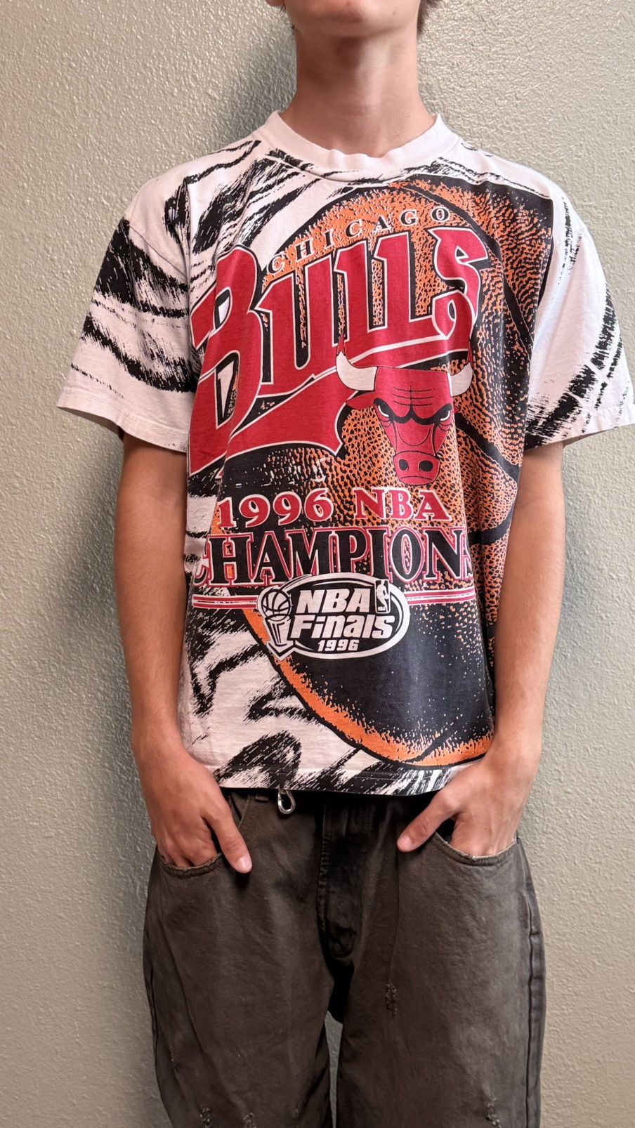 Vintage Vintage chicago bulls all over print tee Size US L / EU 52-54 / 3 - 1 Thumbnail