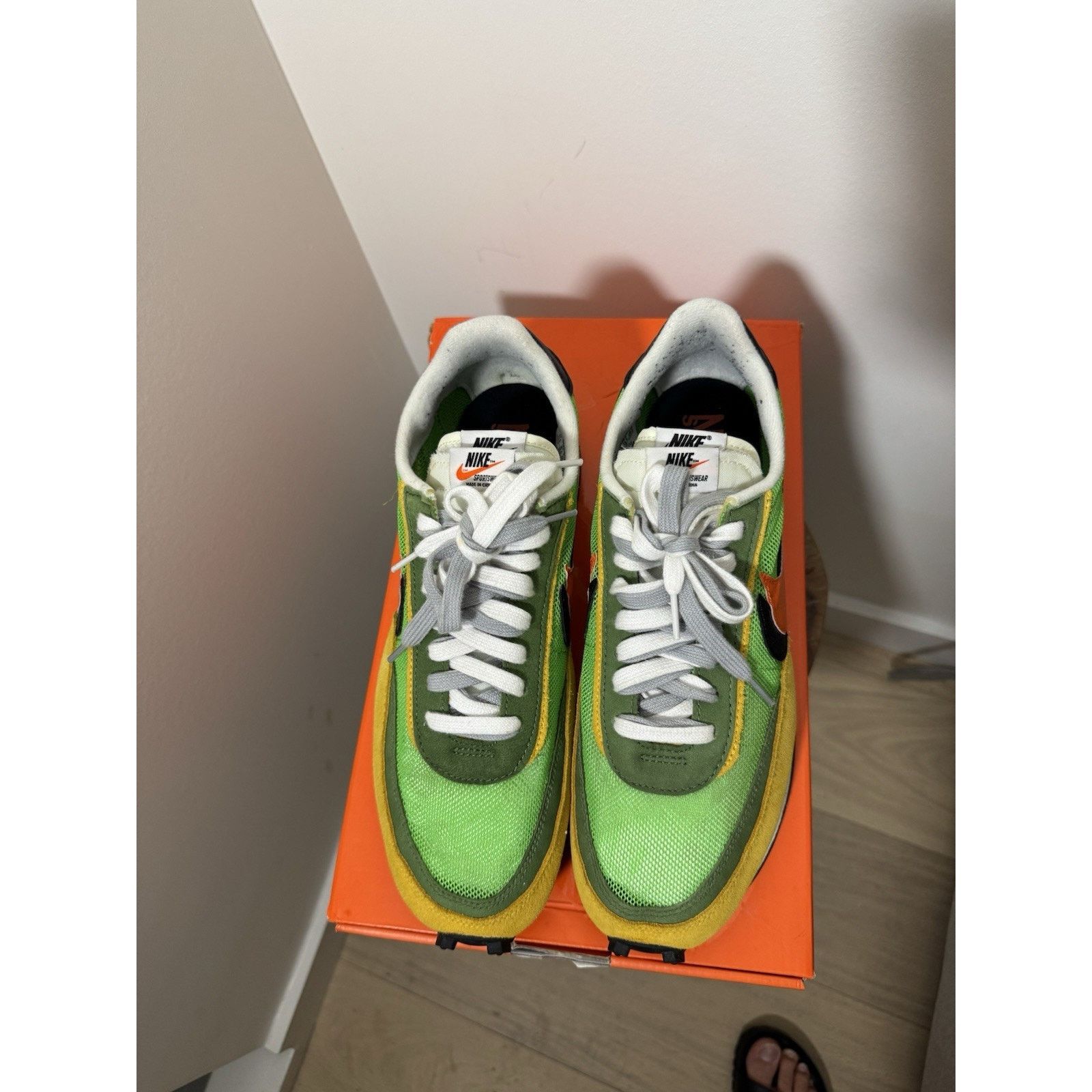 Nike Nike x Sacai Green Gusto Safety Orange LD Waffle Sneakers Size US 11.5 / EU 44-45 - 4 Thumbnail