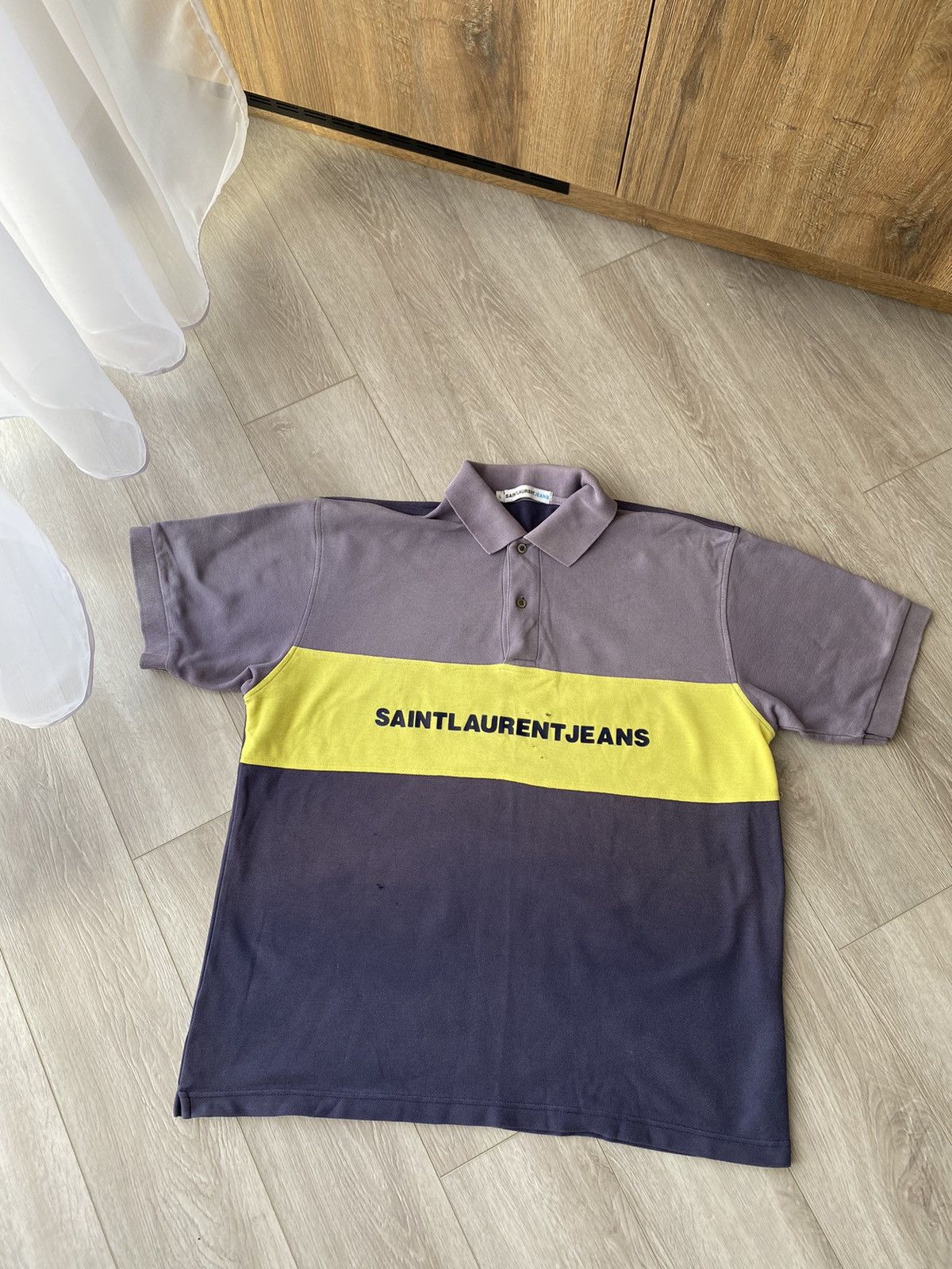 Yves Saint Laurent YSL Yves Saint Laurent Jeans Spell Out Big Logo Polo Shirt Size US L / EU 52-54 / 3 - 1 Thumbnail