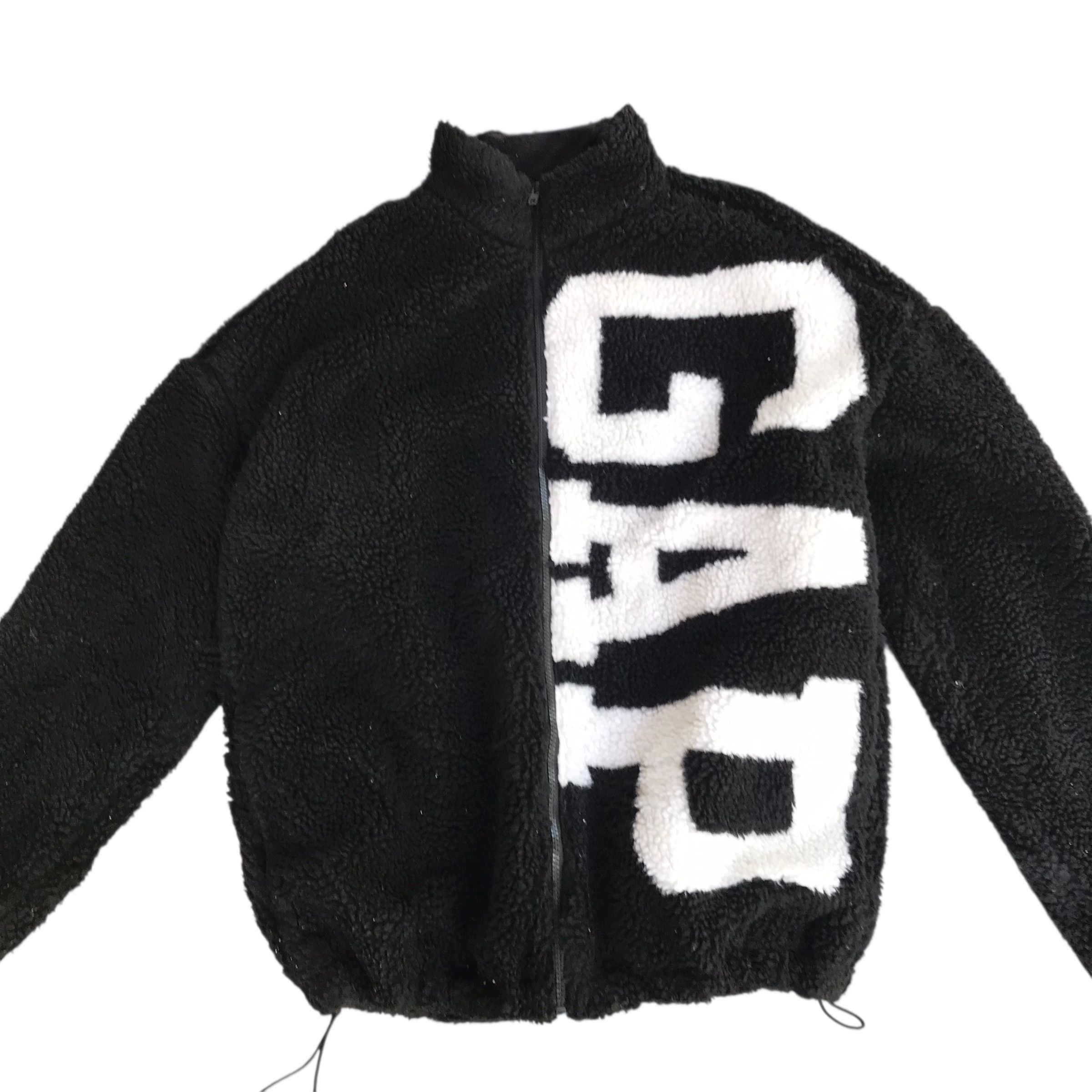 Gap Y2K GAP Fur Fleece Jacket Oversized / Medium Size Size US M / EU 48-50 / 2 - 2 Thumbnail