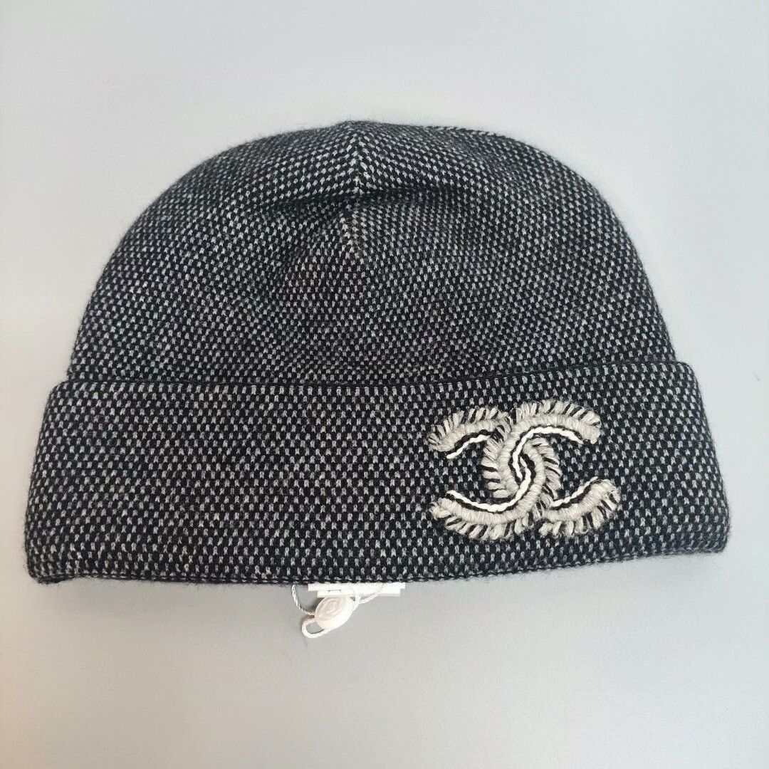 Chanel Chanel Double C Black Hat Size ONE SIZE - 1 Thumbnail
