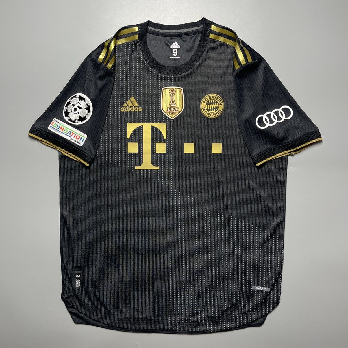 Vintage BAYERN ADIDAS 2021/2022 SOCCER AWAY JERSEY #13 CHOUPO-MOTING Size US XXL / EU 58 / 5 - 2 Thumbnail