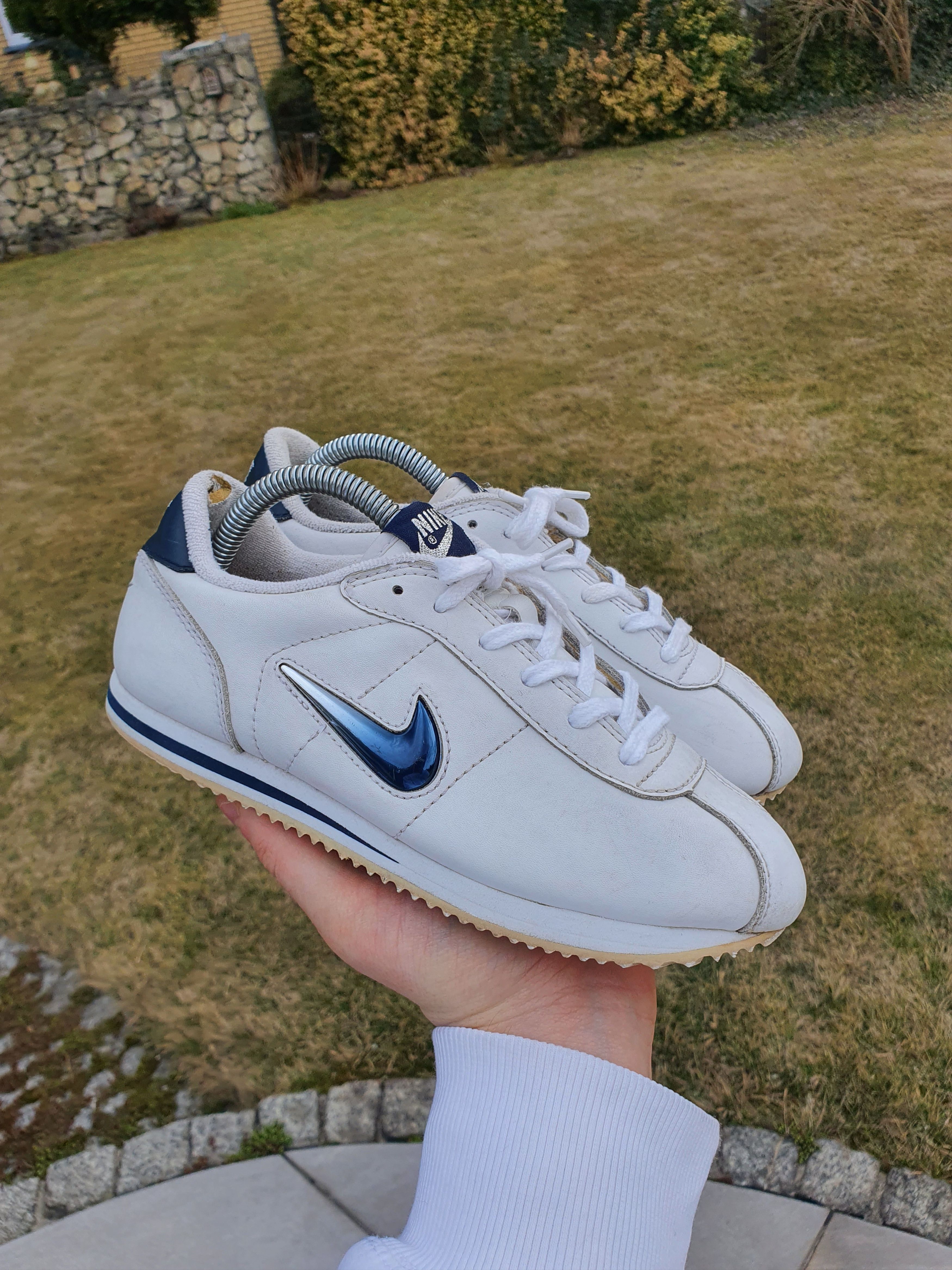 Nike 2004 Vintage Nike Cortez Leather Jewel Medium Small Swoosh Size US 4.5 / IT 34.5 - 1 Thumbnail