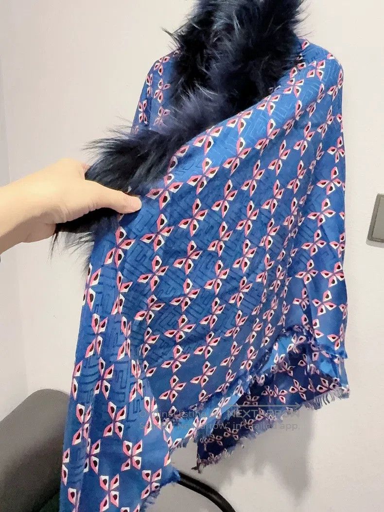 Fendi Fendi size 140*140cm Blue Geometric Printed Woolen Scarf Size ONE SIZE - 2 Thumbnail