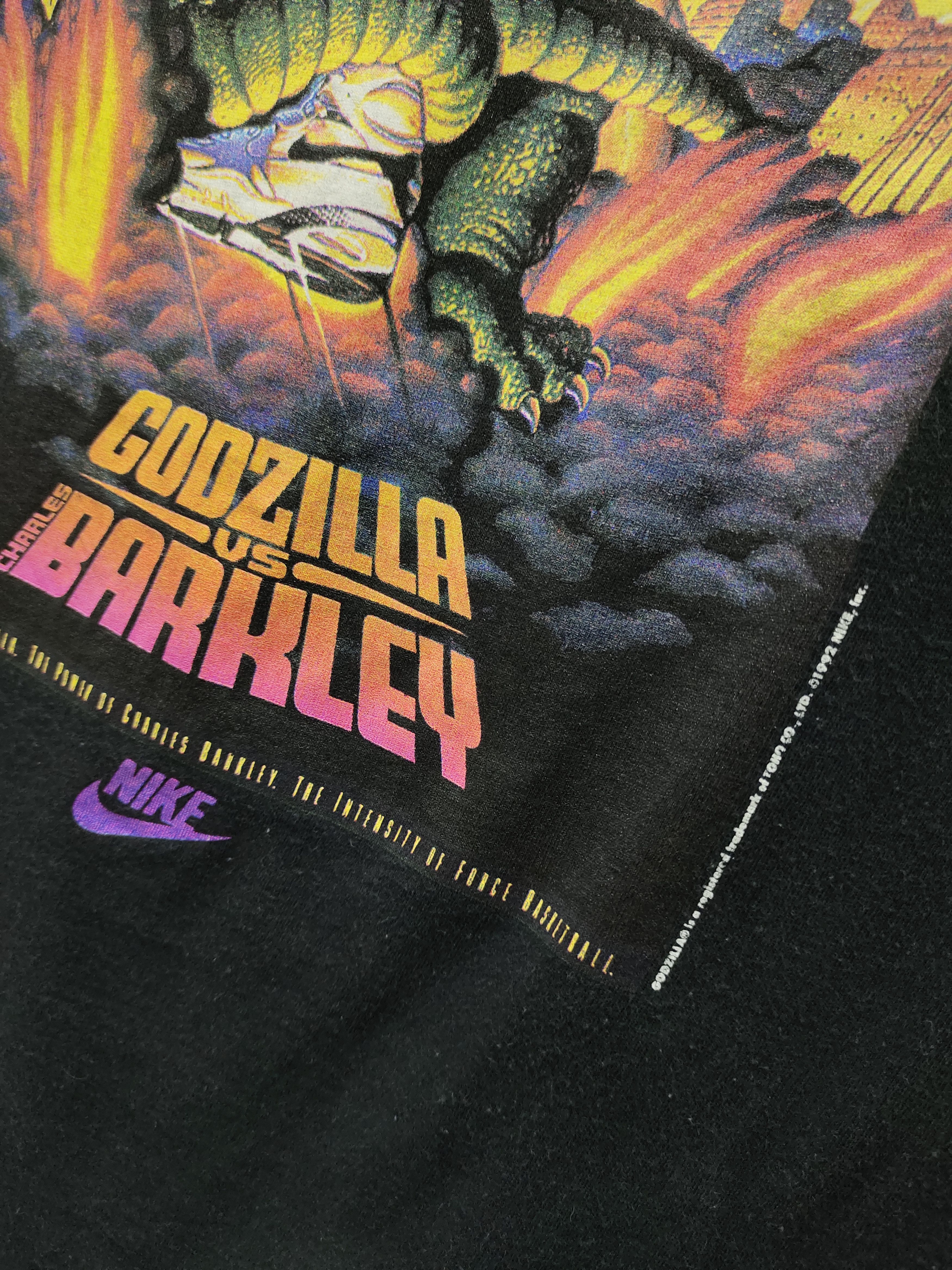 Nike Vintage 90s Nike x Godzilla vs Charles Barkley Tee Size US L / EU 52-54 / 3 - 3 Thumbnail