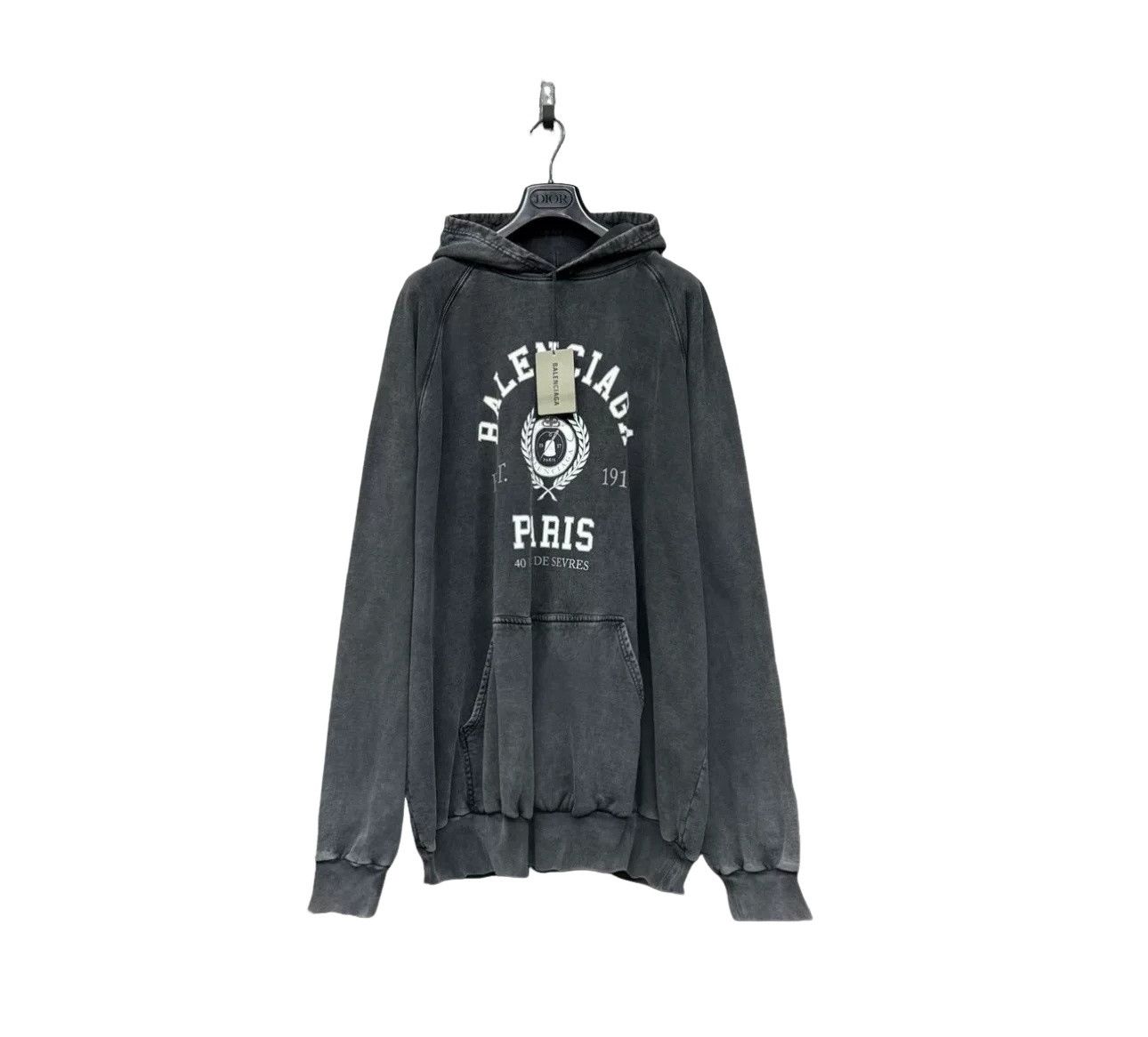 Balenciaga Balenciaga Washed Crest Logo Hoodie Size 3 Size US L / EU 52-54 / 3 - 1 Thumbnail