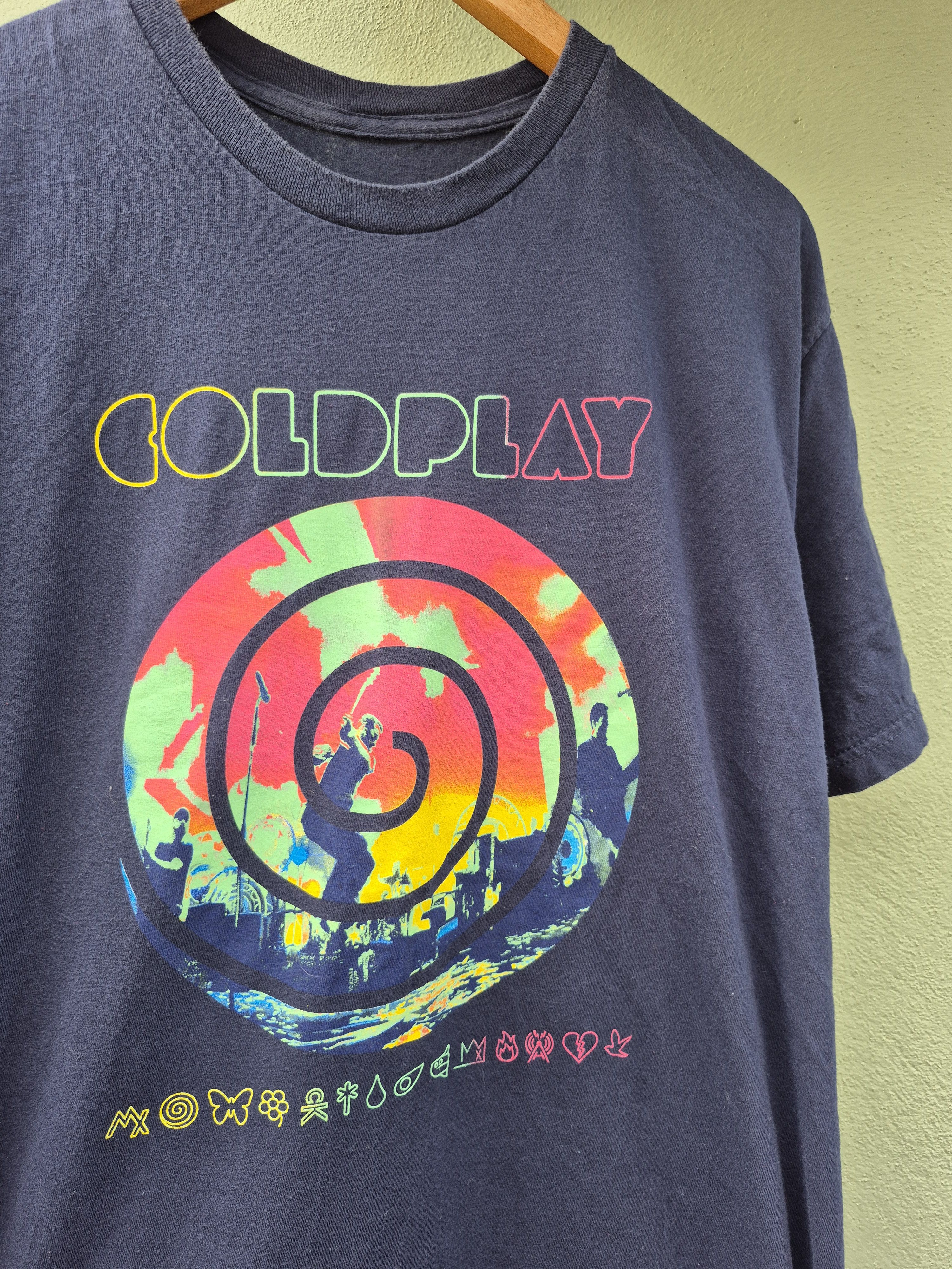 Band Tees 🔥 Coldplay 2012 Tour Band Tee Rock Tshirt Indie Alternative Size US L / EU 52-54 / 3 - 2 Thumbnail