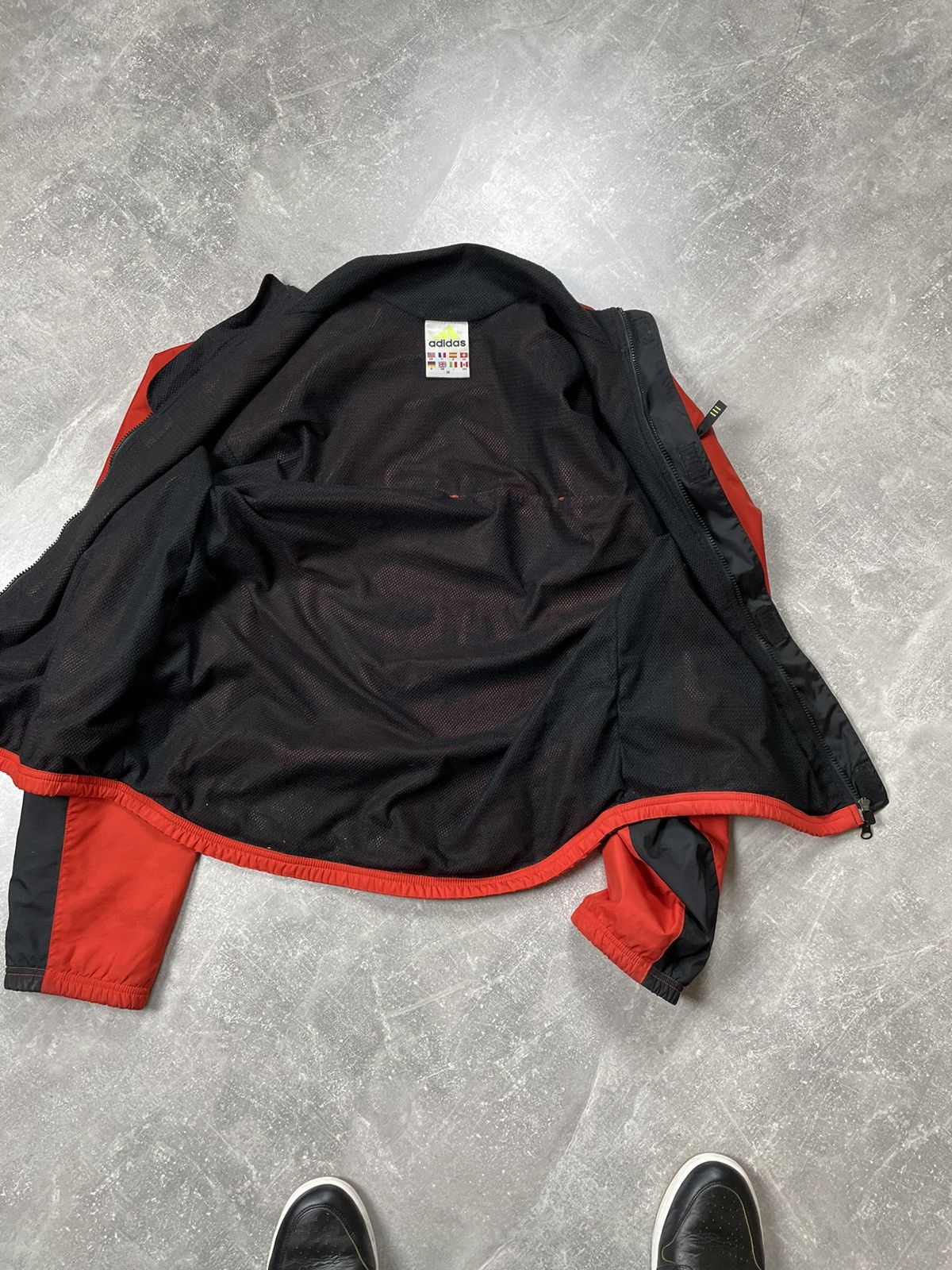 Adidas × Vintage Vintage 2000 Equipment Adidas Reflective Windbreaker Jacket Size US M / EU 48-50 / 2 - 10 Thumbnail