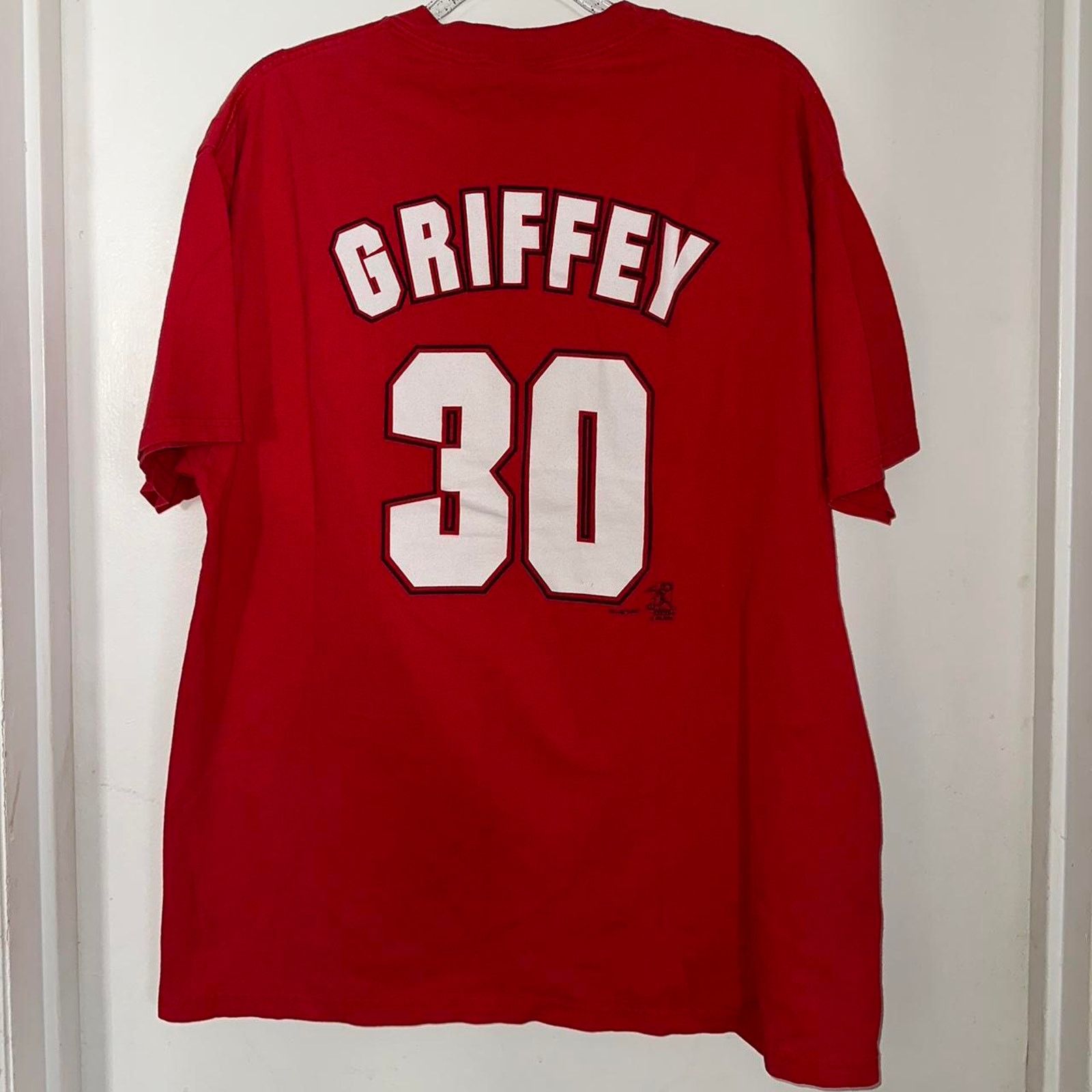 MLB × Vintage Vintage 2000 Ken Griffey Jr. No 30 Cincinnati Reds size XL Size US XL / EU 56 / 4 - 1 Thumbnail
