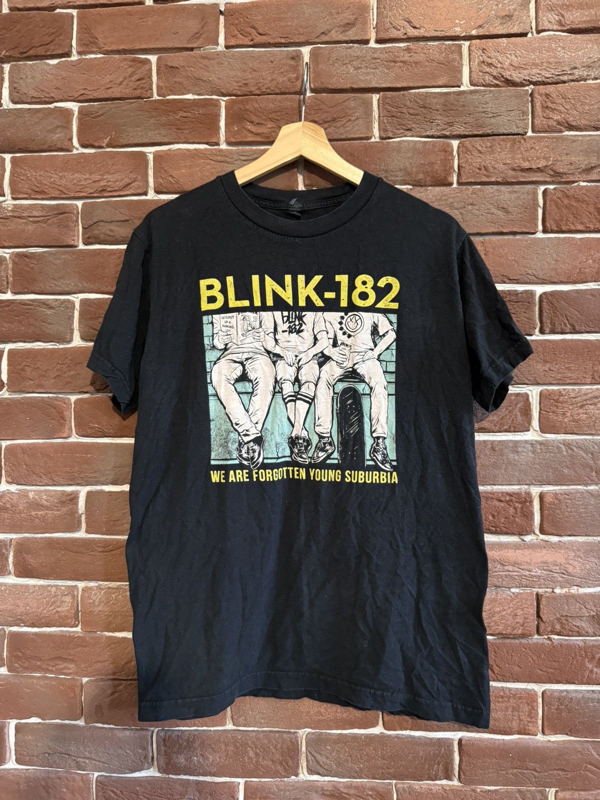 Band Tees Rare Y2K Blink 182 Parking Lot Rock Band Tshirt M Black Grai Size US M / EU 48-50 / 2 - 1 Thumbnail