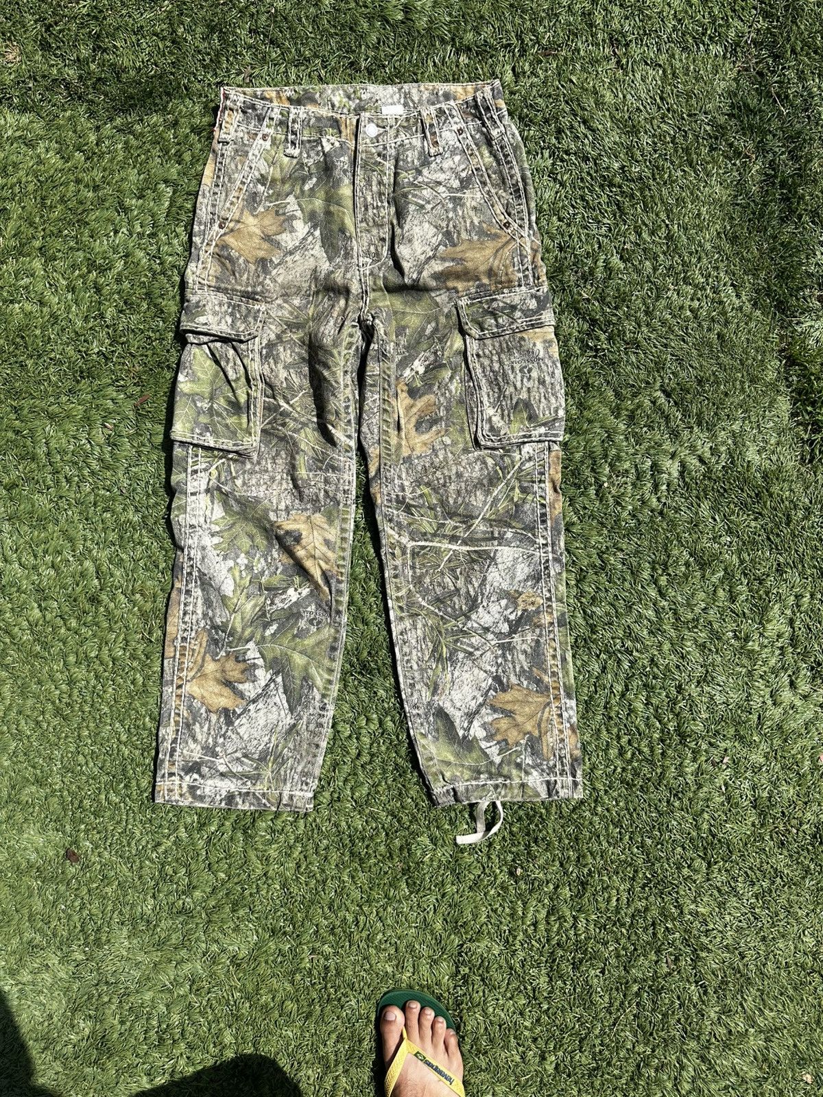 Supreme × True Religion Supreme x True religion real tree Cargo camo pants Size US 30 / EU 46 - 1 Thumbnail