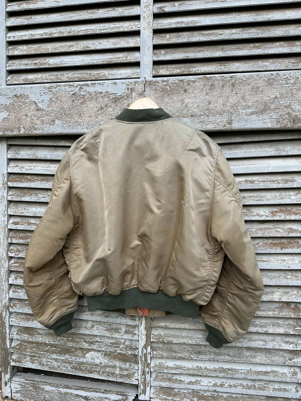 Vintage 🪖Vintage Faded Uniqlo MA-1 Man Intermediate Bomber Jacket Size US M / EU 48-50 / 2 - 8 Thumbnail