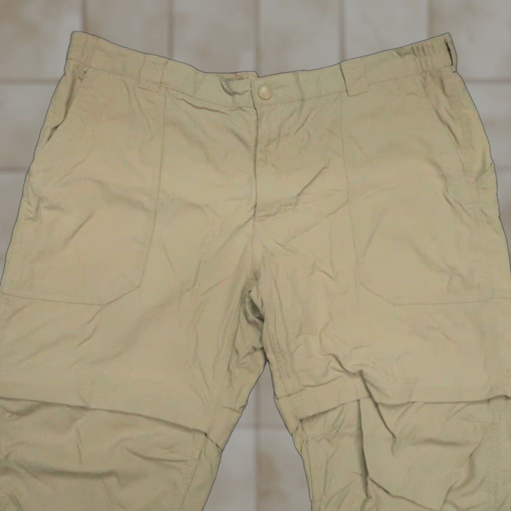 Vintage LL Bean Pants Men XL Short Khaki Convertible Switchback Hiking 40x30 Brown Nylon 40 Waist Regular Straight Chino Pockets Vintage No Size US 36 / EU 52 - 1 Thumbnail