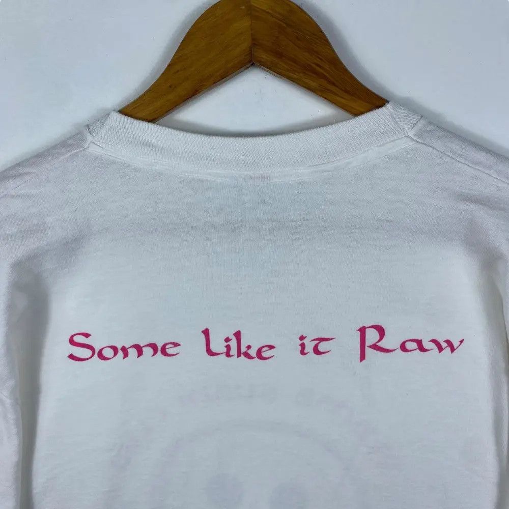 Vintage Vintage 90's PLUMS SUSHI CLUB Artwork Some Like Is Raw Tee Size US XL / EU 56 / 4 - 6 Thumbnail