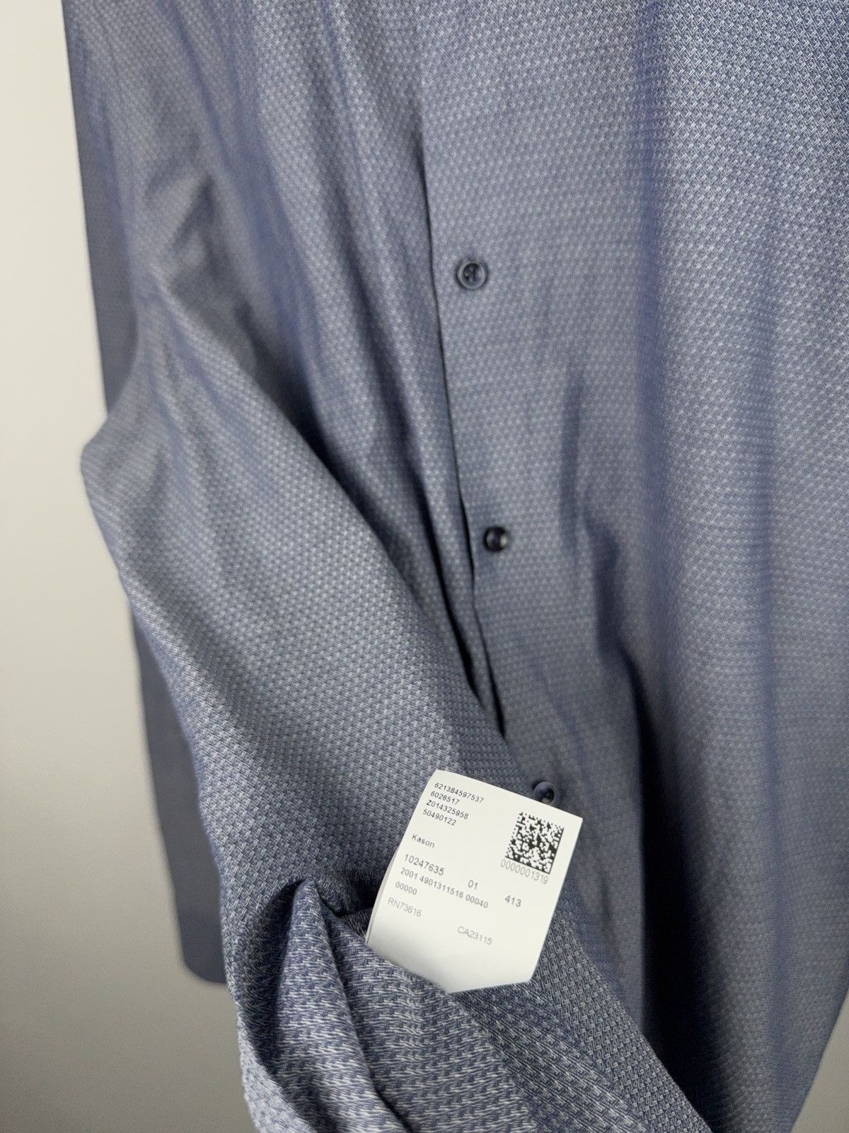Hugo Boss Luxury 00s Hugo Boss Red Tag Slim Fit Blue Dress Shirt Size US L / EU 52-54 / 3 - 9 Thumbnail