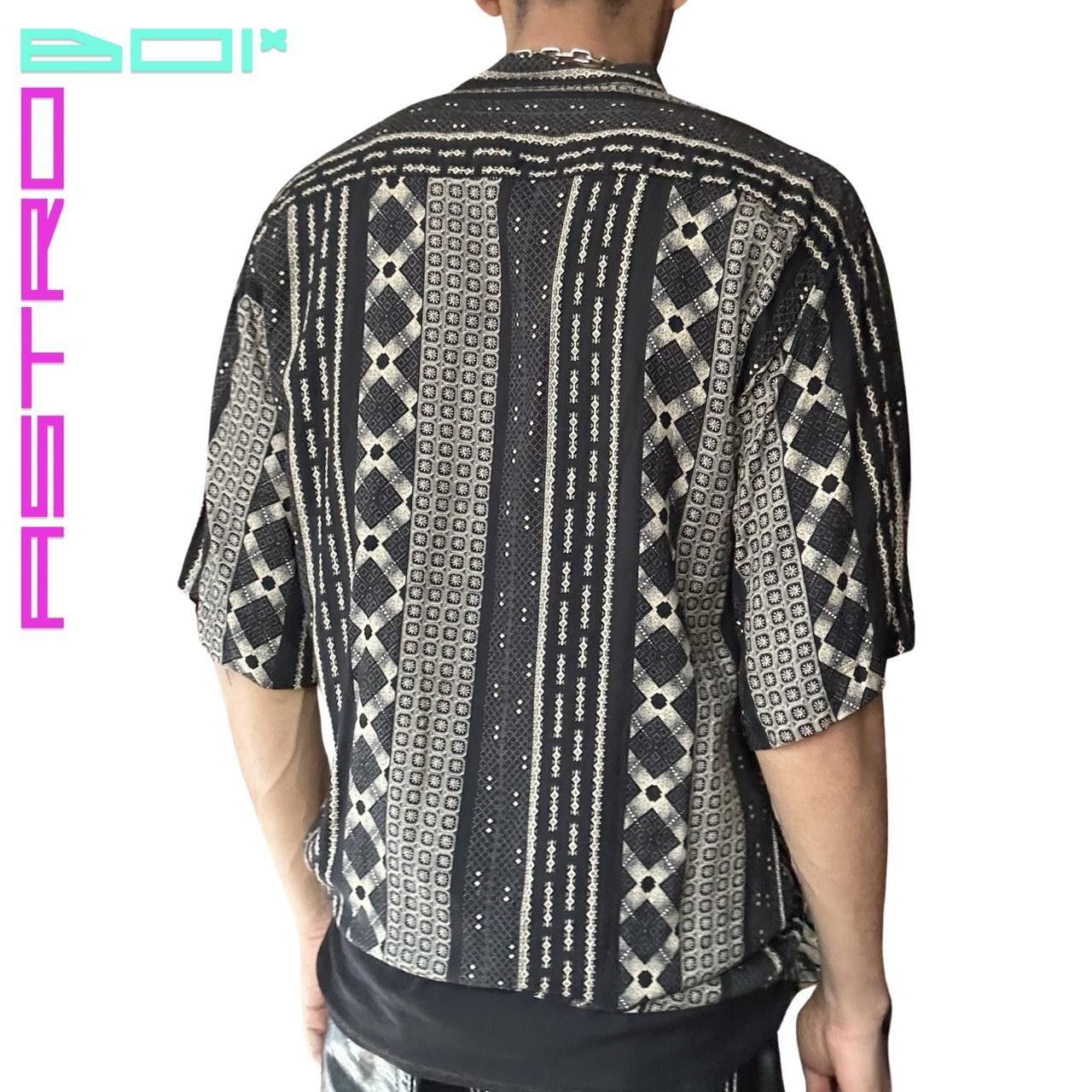Other Vintage Untied Black Graphic Print Button Up Shirt - Medium Size US M / EU 48-50 / 2 - 5 Thumbnail