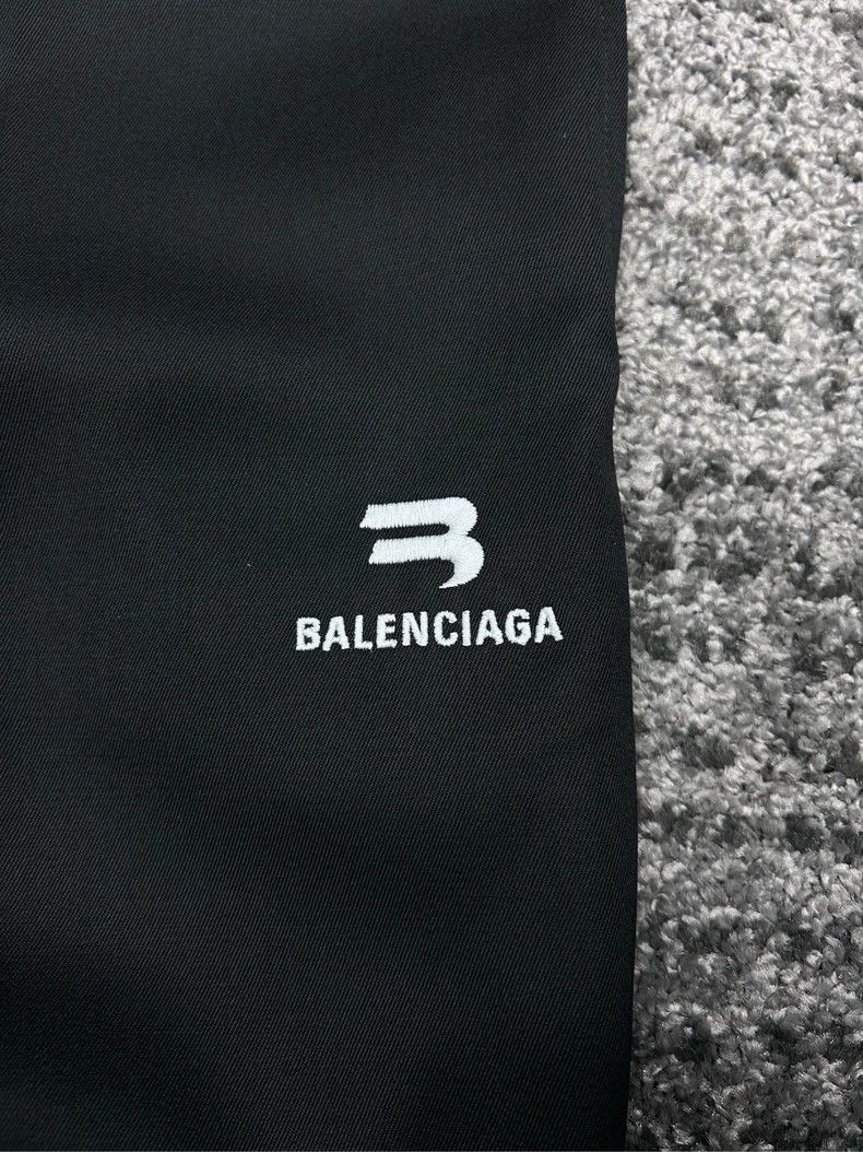 Balenciaga Balenciaga size 44 Swing dart trousers Size US 28 / EU 44 - 3 Thumbnail