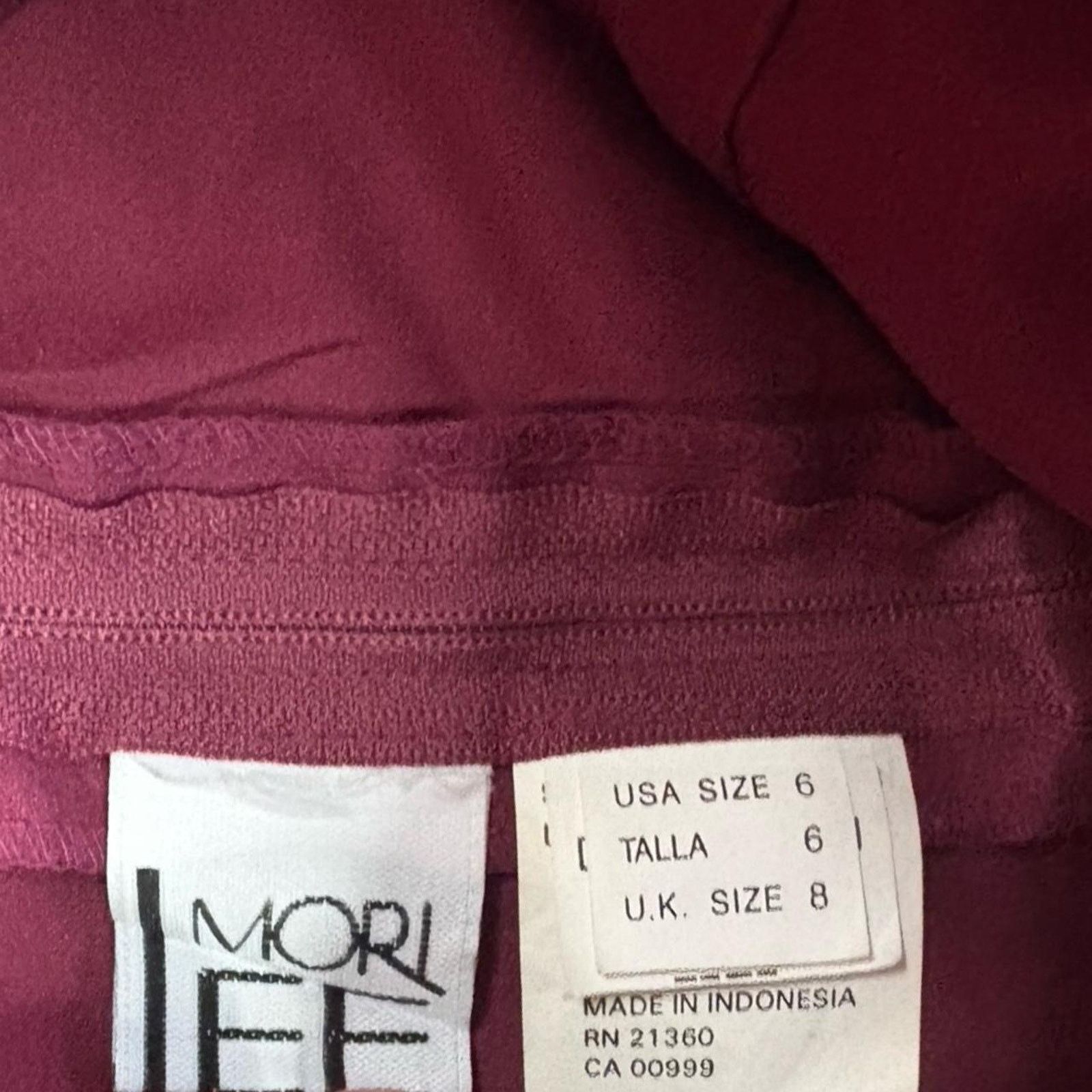 Vintage Vintage prom dress 90s by Mori Lee maroon sz 6 Size M / US 6-8 / IT 42-44 - 5 Thumbnail