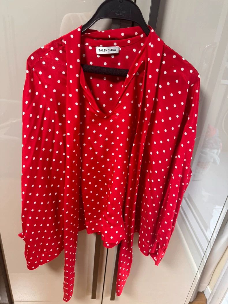 Balenciaga Balenciaga size 38 Silk shirt, red classic polka dot patte Size M / US 6-8 / IT 42-44 - 1 Thumbnail