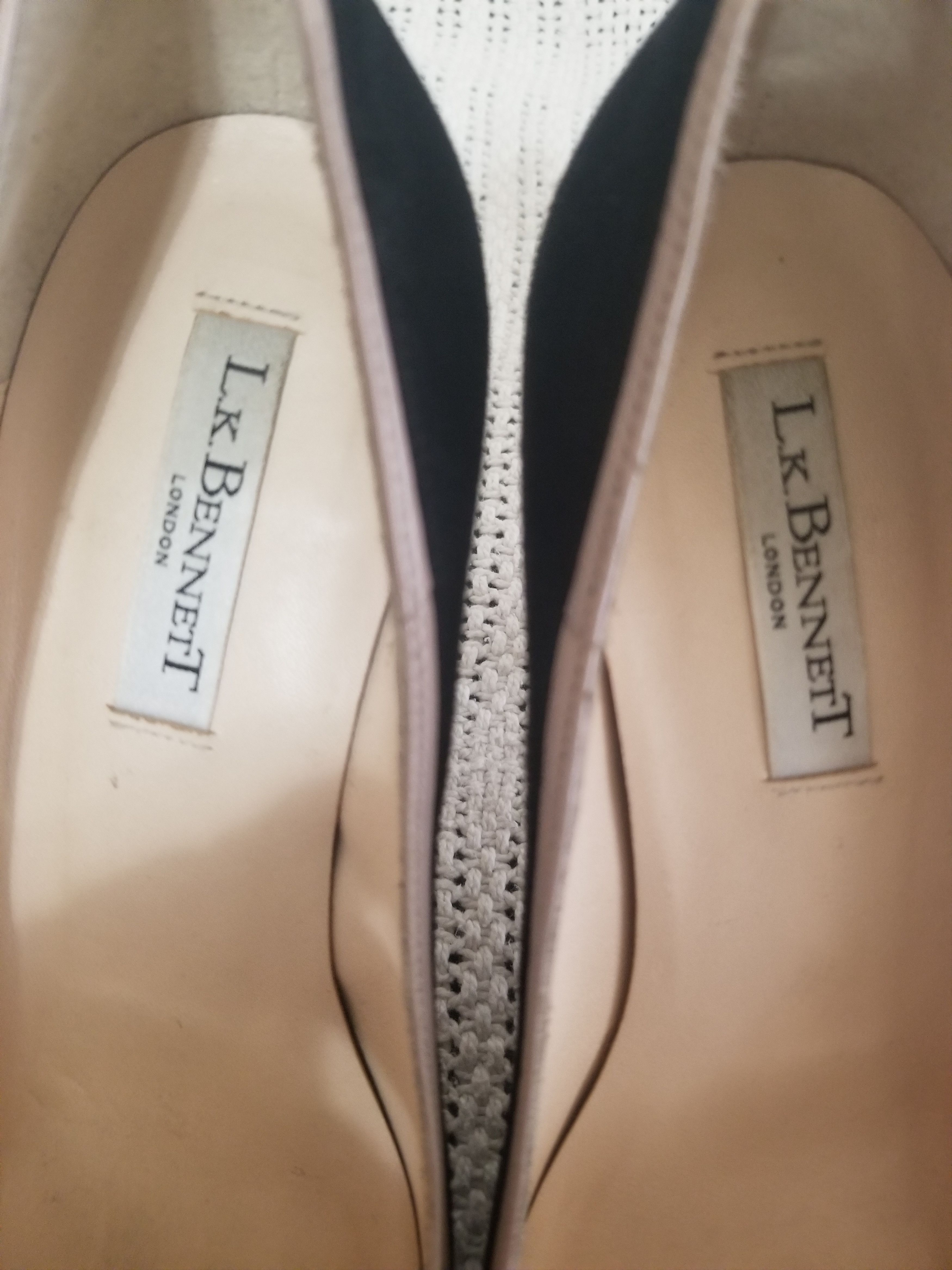 LK Bennett peeptoe open toe Size US 7 / IT 37 - 8 Thumbnail