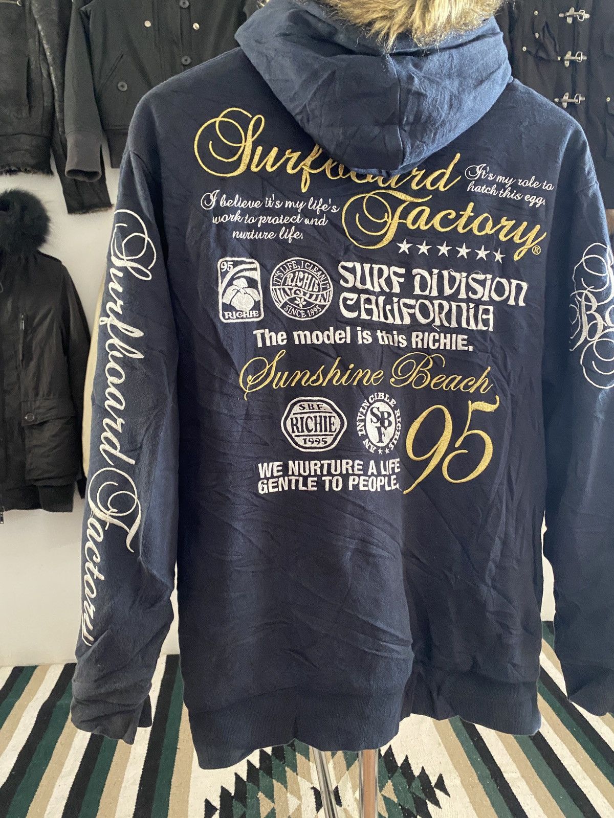 If Six Was Nine Japanese Surfboard Factory Zip Fur Hoodie Size US L / EU 52-54 / 3 - 14 Thumbnail