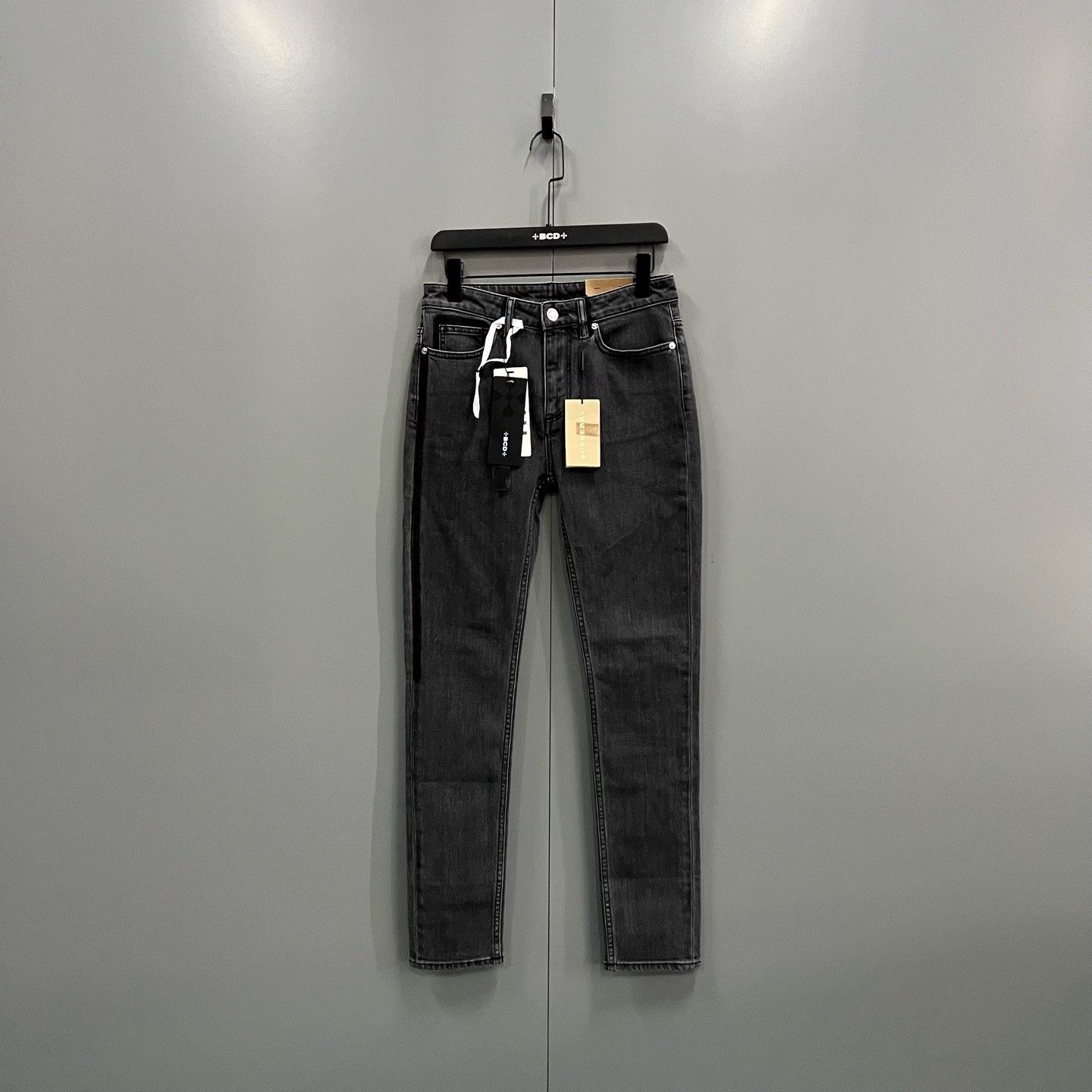 Burberry Burberry Denim Gray Jeans 27 Women Size 27" / US 4 / IT 40 - 1 Thumbnail