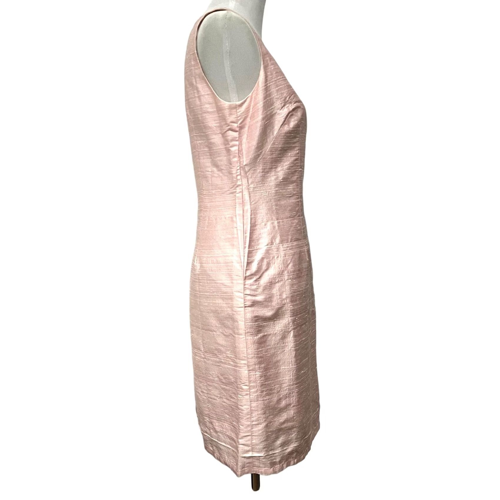 Pinko VINTAGE Trio New York Silk Sleeveless Dress Pink V-Neck Women Sz 6 Sheath Dress Womens Pink Silk Sleeveless V-Neck Knee Length 100% Silk Size M / US 6-8 / IT 42-44 - 7 Thumbnail