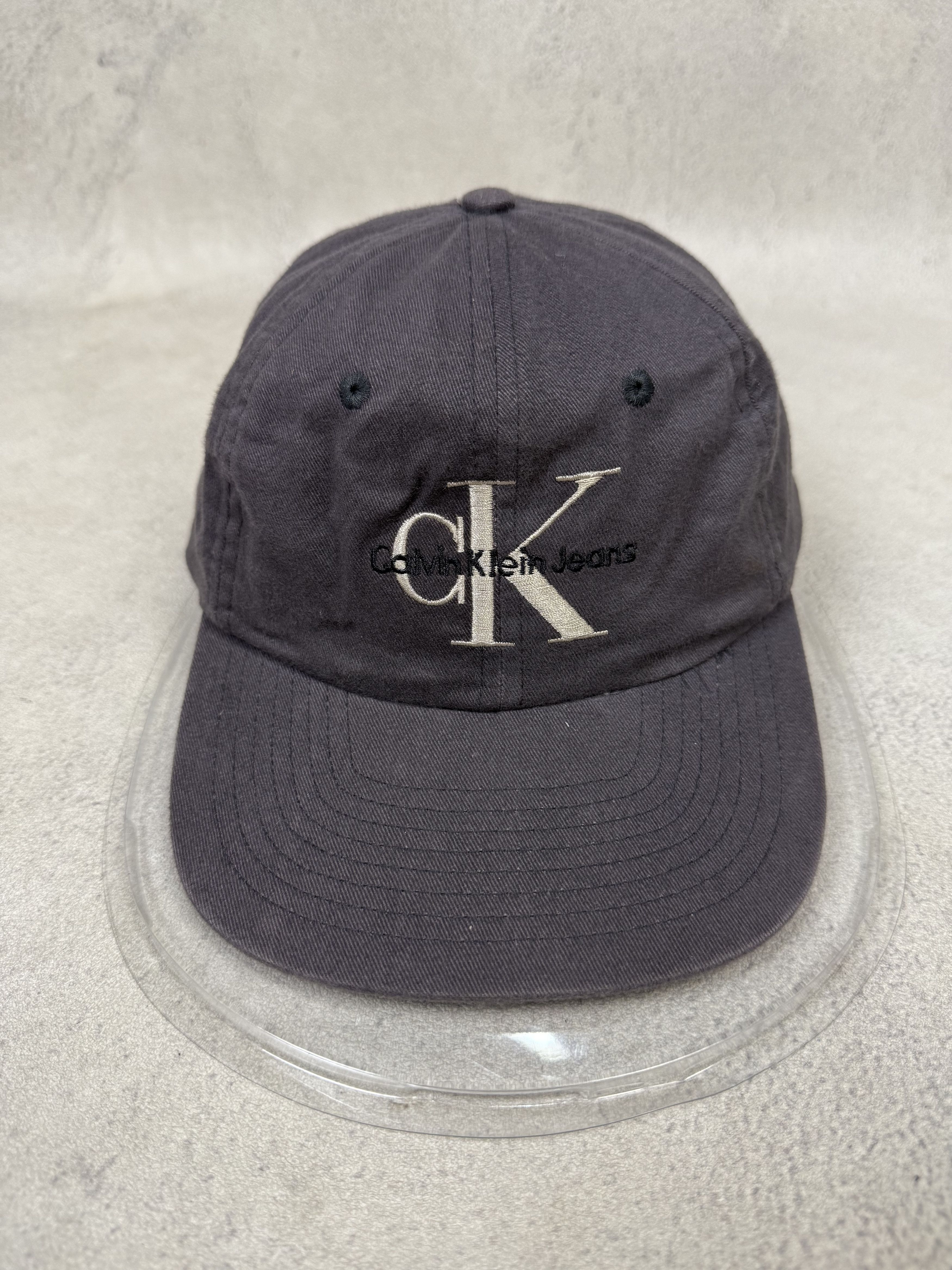 Calvin Klein Calvin Klein Cap Hat Size ONE SIZE - 1 Thumbnail