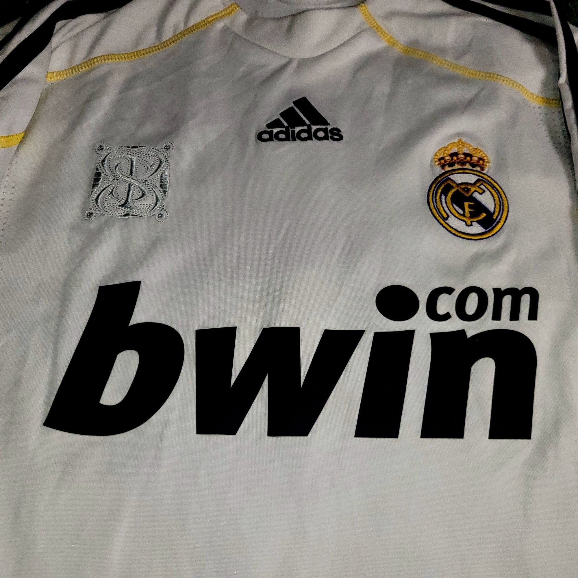 Adidas Ronaldo Real Madrid 2009 2010 DEBUT Soccer Jersey M Size US M / EU 48-50 / 2 - 3 Thumbnail