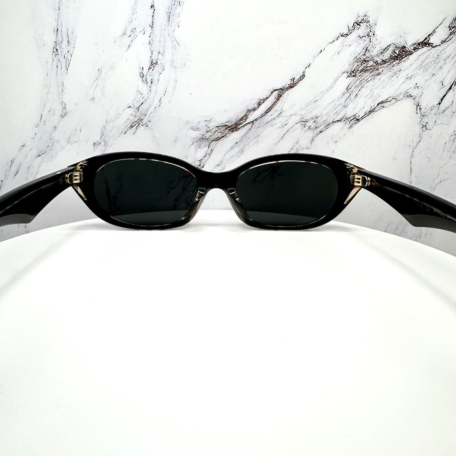 Burberry New Burberry Sunglasses Black Vintage Check Oval Gold Logo Size ONE SIZE - 13 Thumbnail
