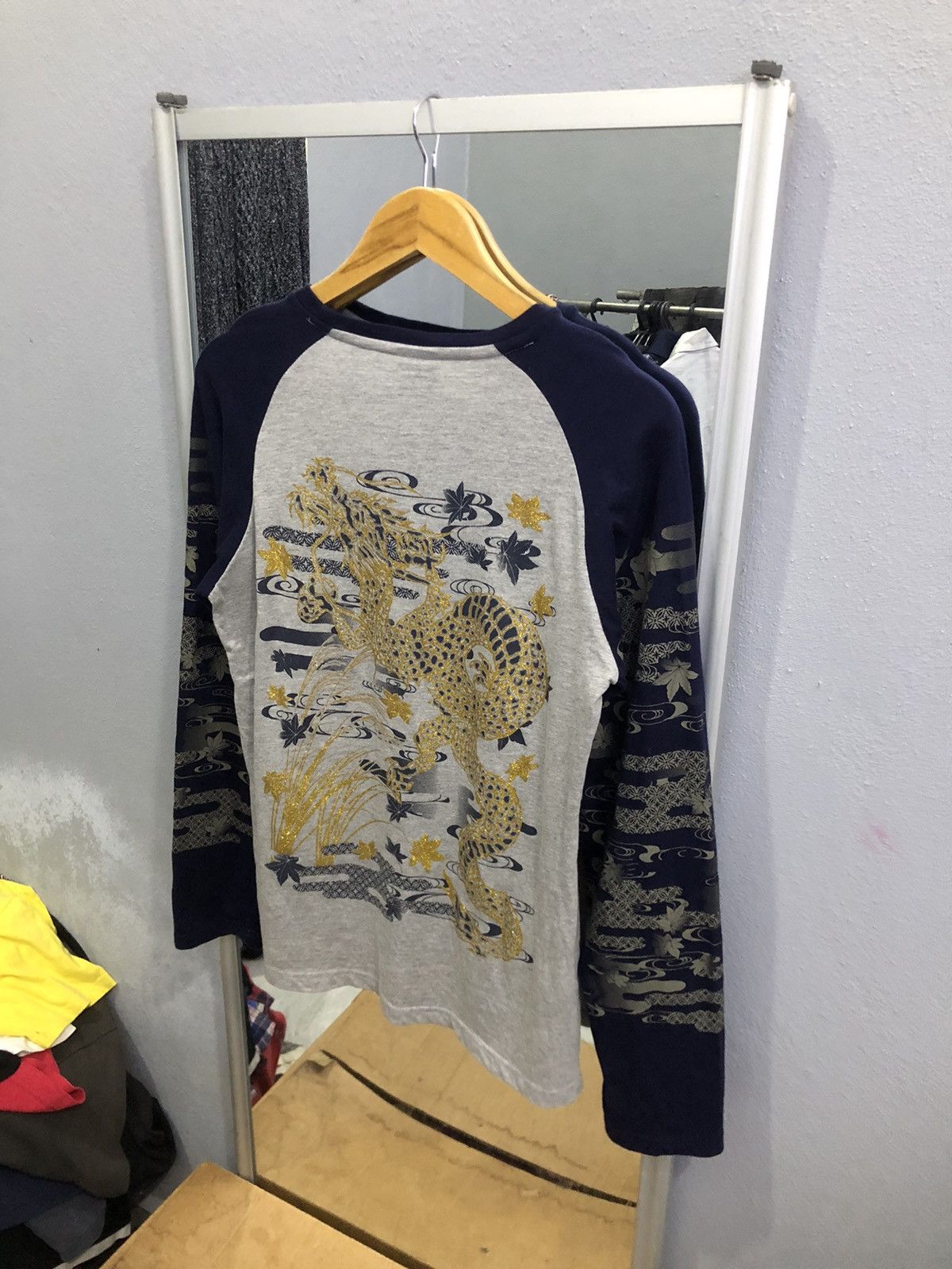 Japanese Brand OBLO Japanese Dragon Long Sleeve Gold Foil Print Size US S / EU 44-46 / 1 - 12 Thumbnail