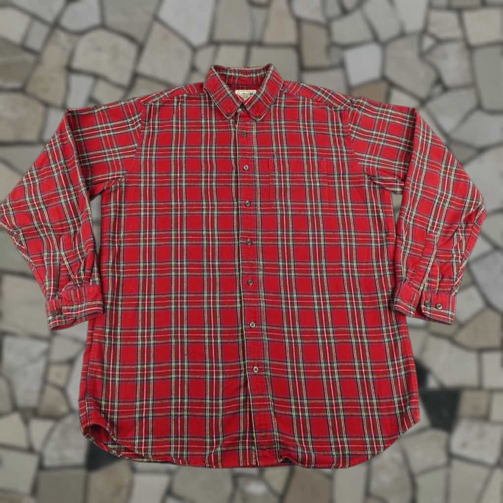 Vintage VINTAGE LL BEAN Shirt Mens LT Red Scotch Tartan Plaid Flannel Button Up Size US L / EU 52-54 / 3 - 1 Thumbnail
