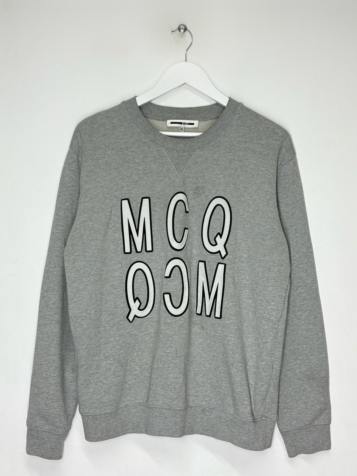 Alexander McQueen Alexander McQueen MCQ Logo Sweatshirt Grey Size L Size US L / EU 52-54 / 3 - 1 Thumbnail