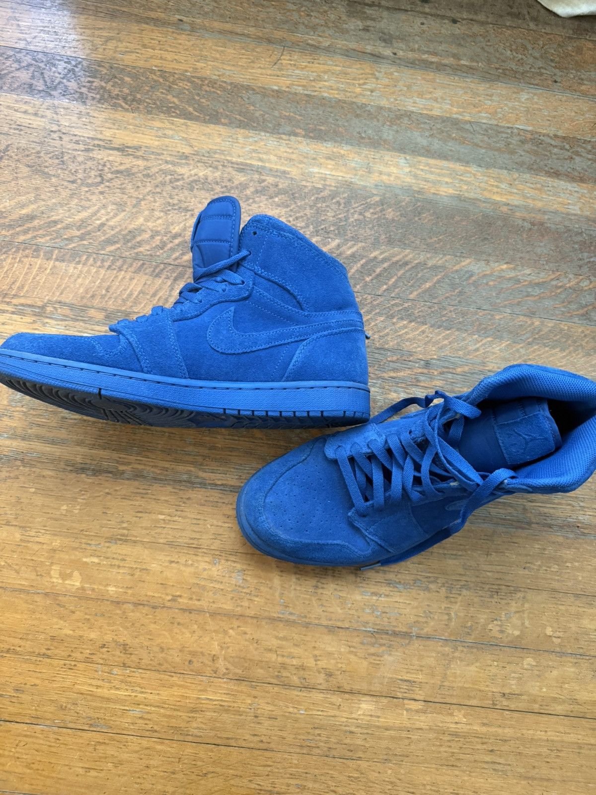 Jordan Brand × Nike Jordan 1 Retro Blue Suede Size US 10.5 / EU 43-44 - 1 Thumbnail