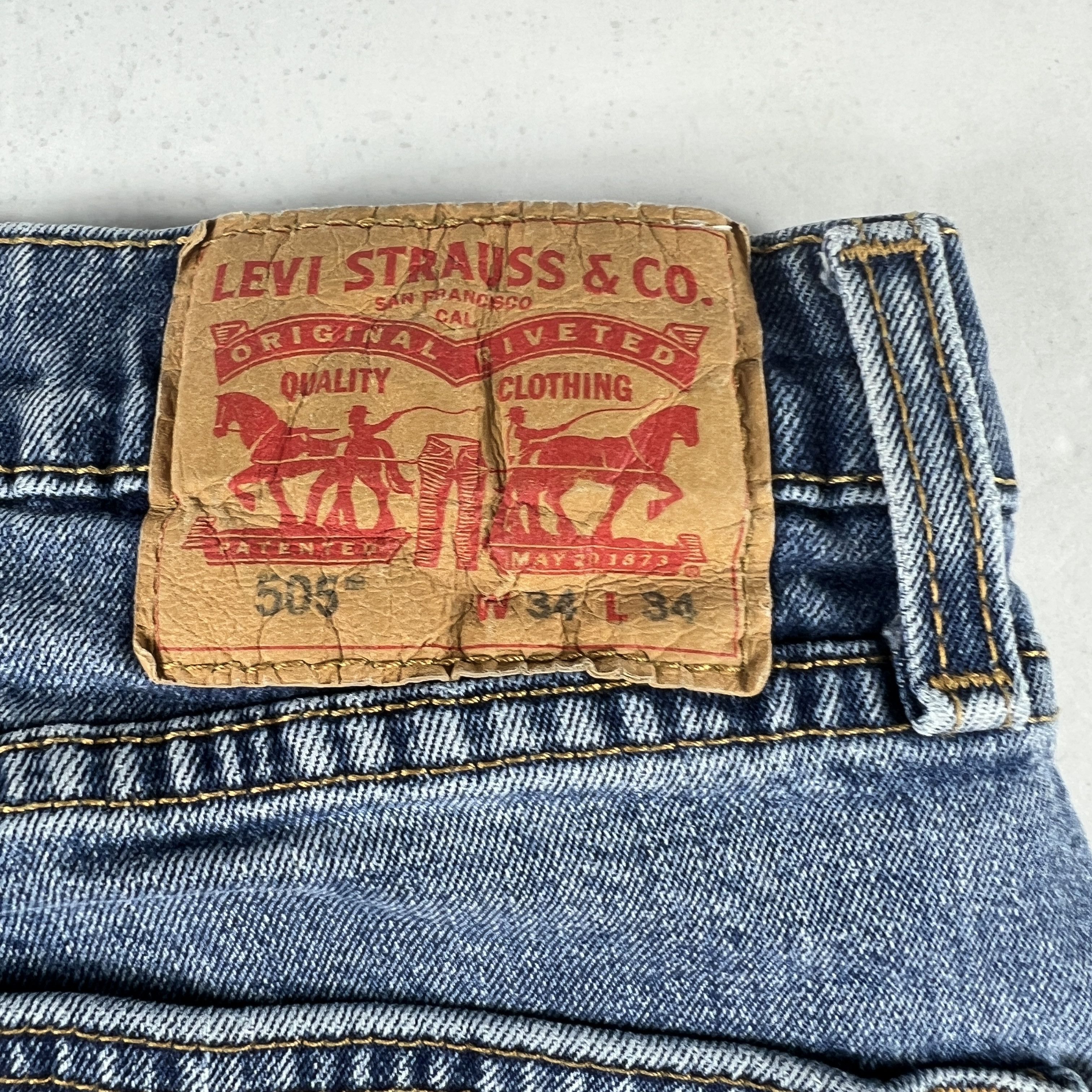 Levi's Levi's Jeans 505 Straight Leg Blue Faded Stretch Denim Size US 34 / EU 50 - 14 Thumbnail