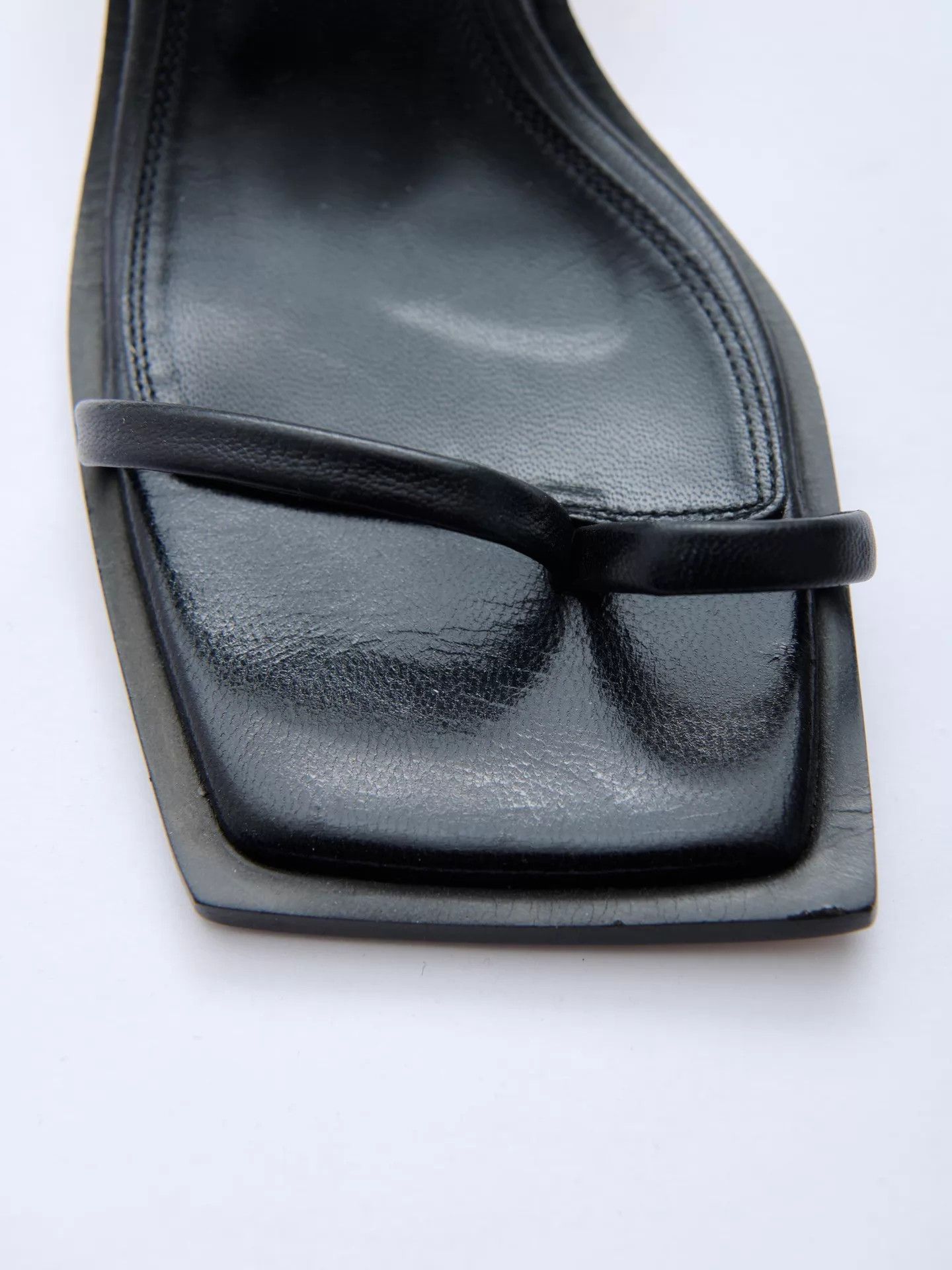Helmut Lang Helmut Lang Black Square Toe Block Heel Sandal 37 Size US 6.5 / IT 36.5 - 6 Thumbnail