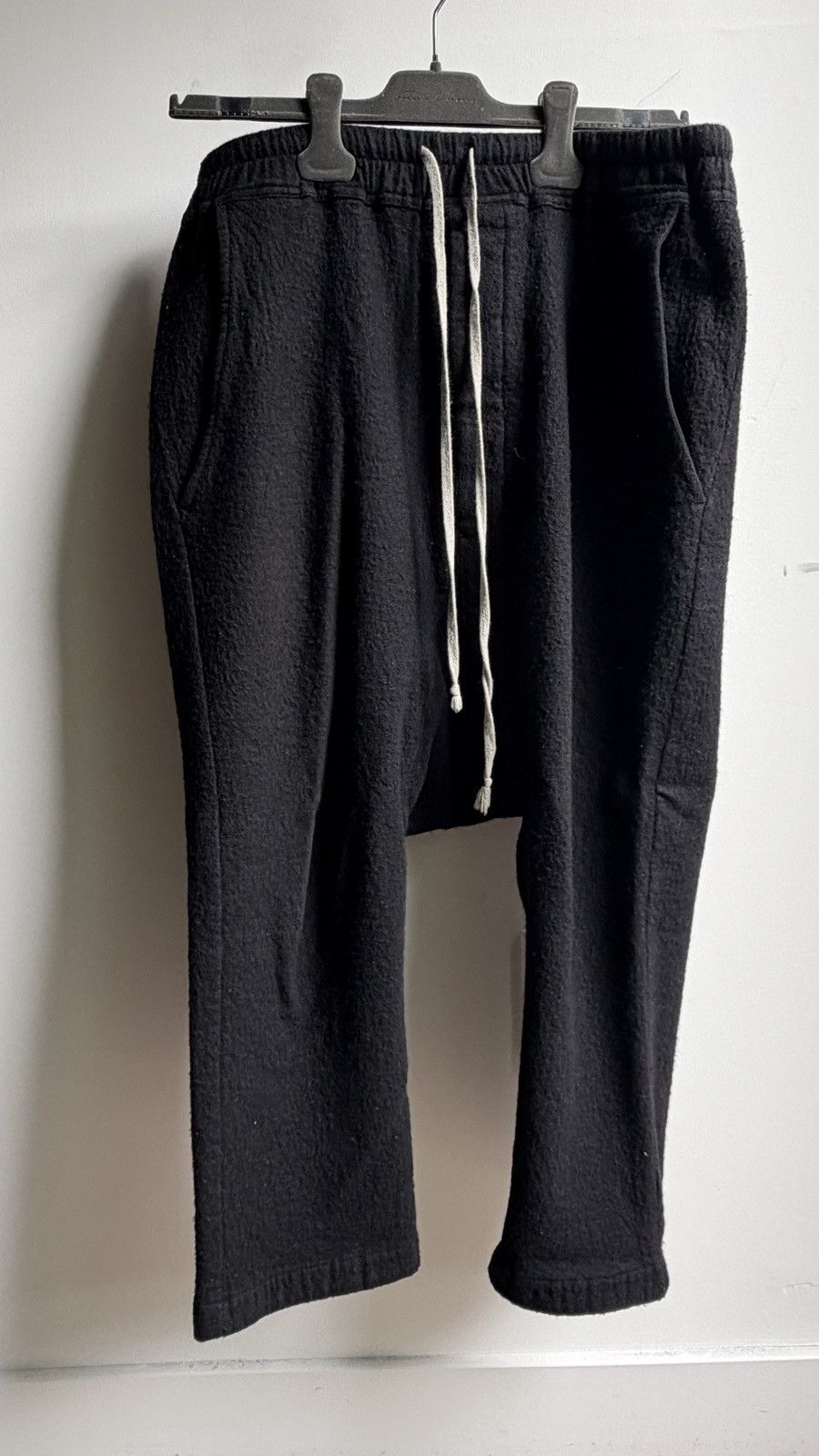 Rick Owens Black wool-blend flannel cropped trousers Size US 32 / EU 48 - 4 Thumbnail
